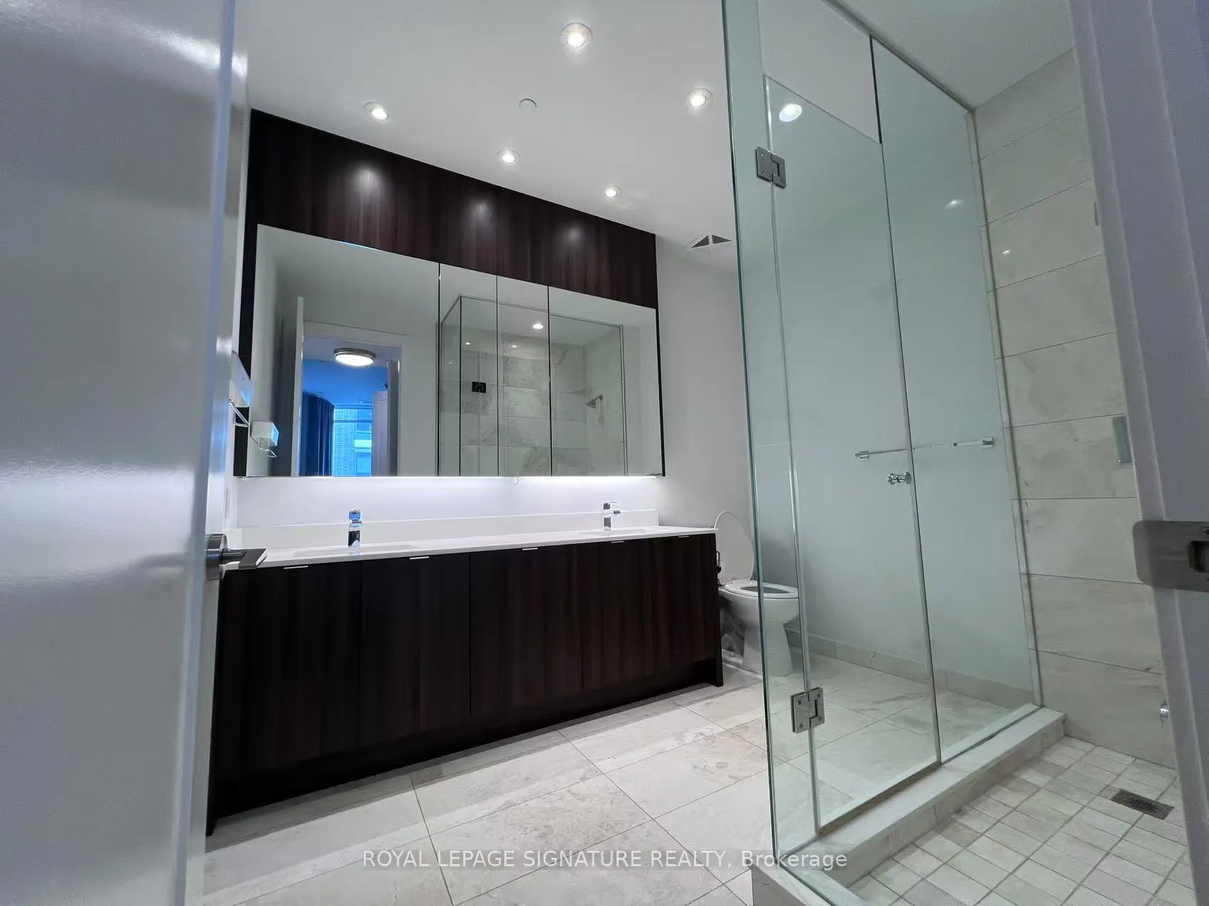 Photo 6 of Unit 209, 55 Merchants Wharf, Toronto, Waterfront Communities — HOMEH