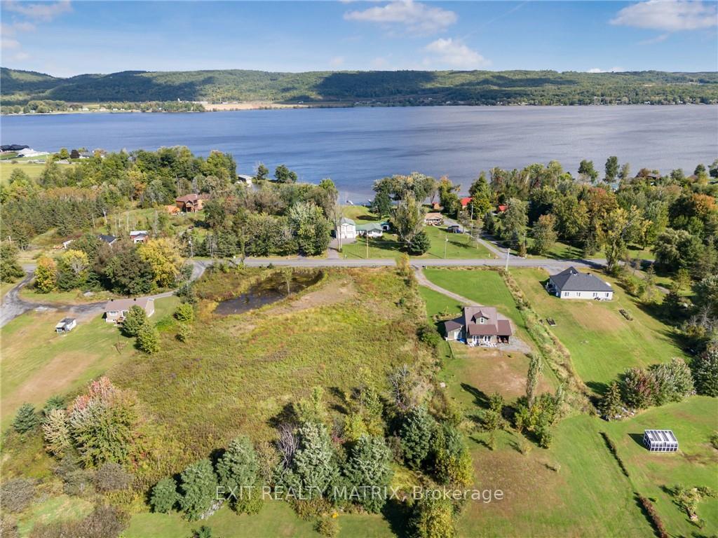 Photo 4 of 2943 Chartrand Road, Champlain, Champlain Twp — HOMEH