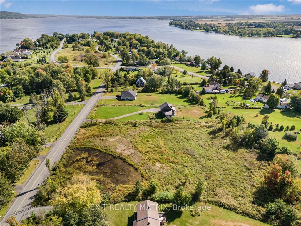 Photo 5 of 2943 Chartrand Road, Champlain, Champlain Twp — HOMEH