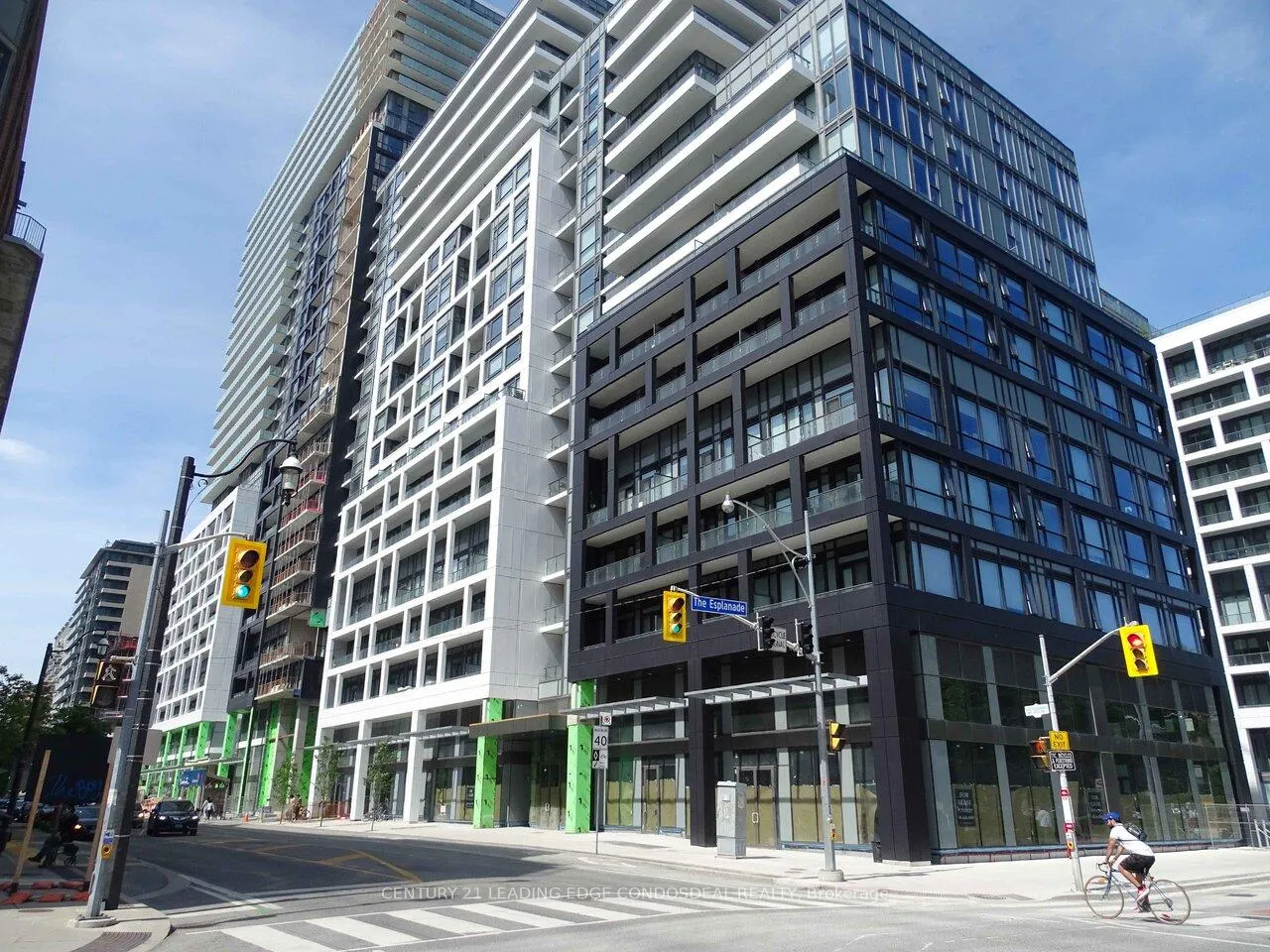 Front of Unit 1407, 70 Princess Street