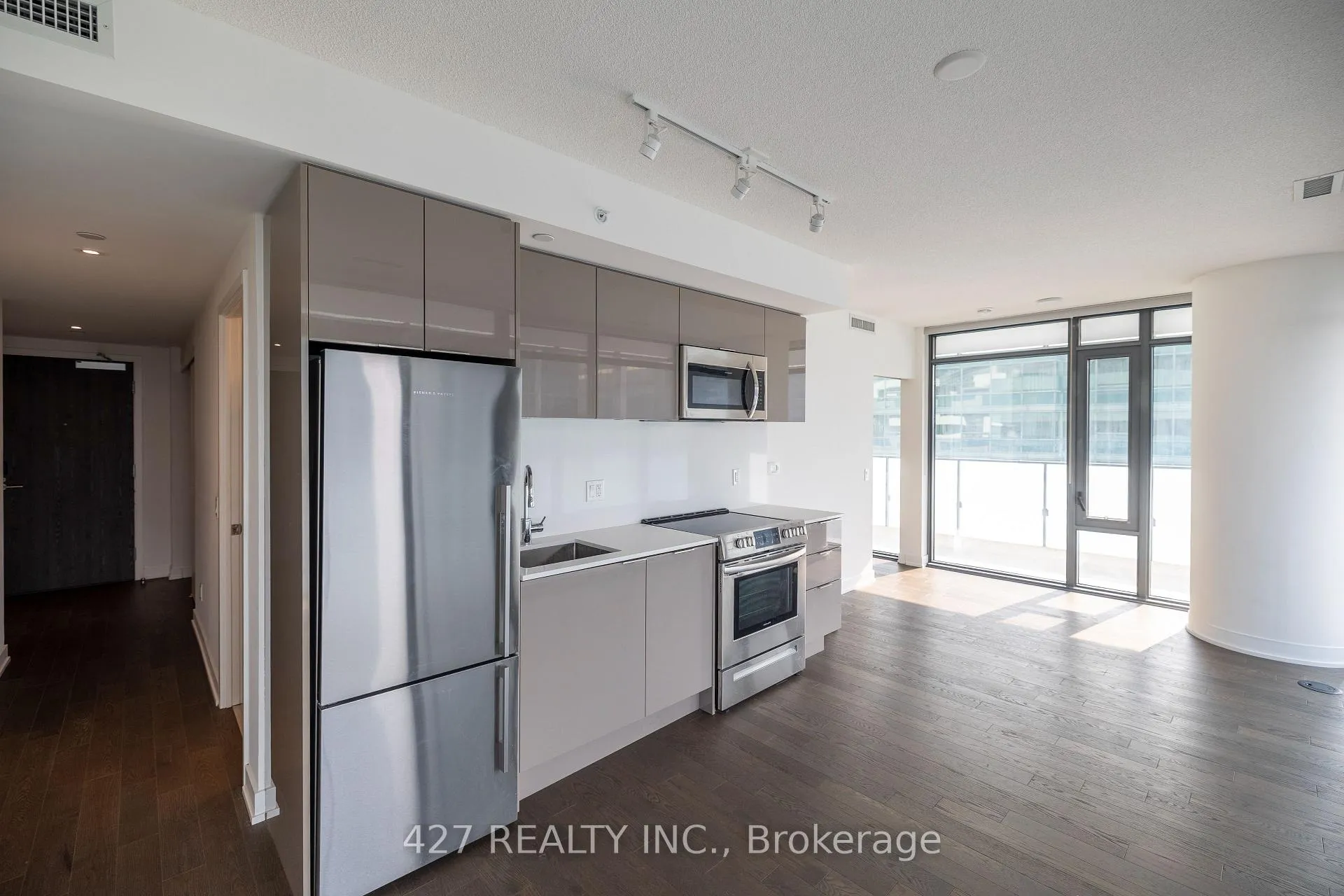 Photo 3 of Unit 1812, 25 Richmond St E Street, Toronto, Church-Yonge Corridor — HOMEH