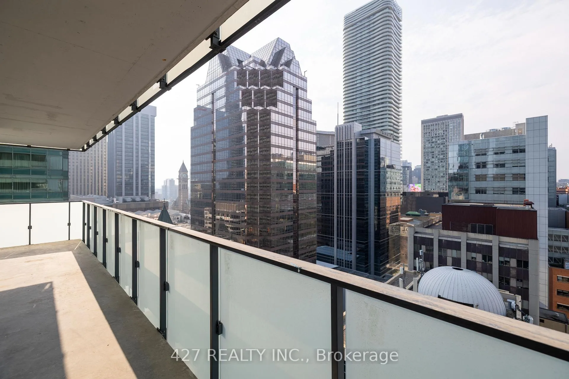 Photo 9 of Unit 1812, 25 Richmond St E Street, Toronto, Church-Yonge Corridor — HOMEH