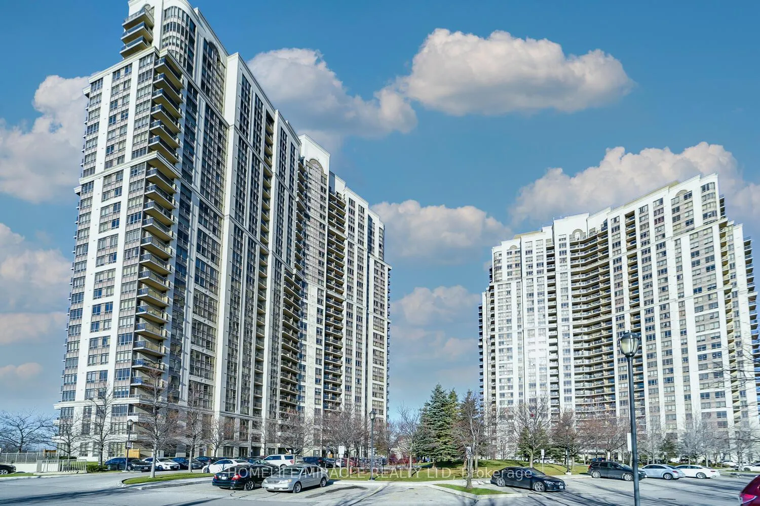 Front of Unit 2220, 700 Humberwood Boulevard