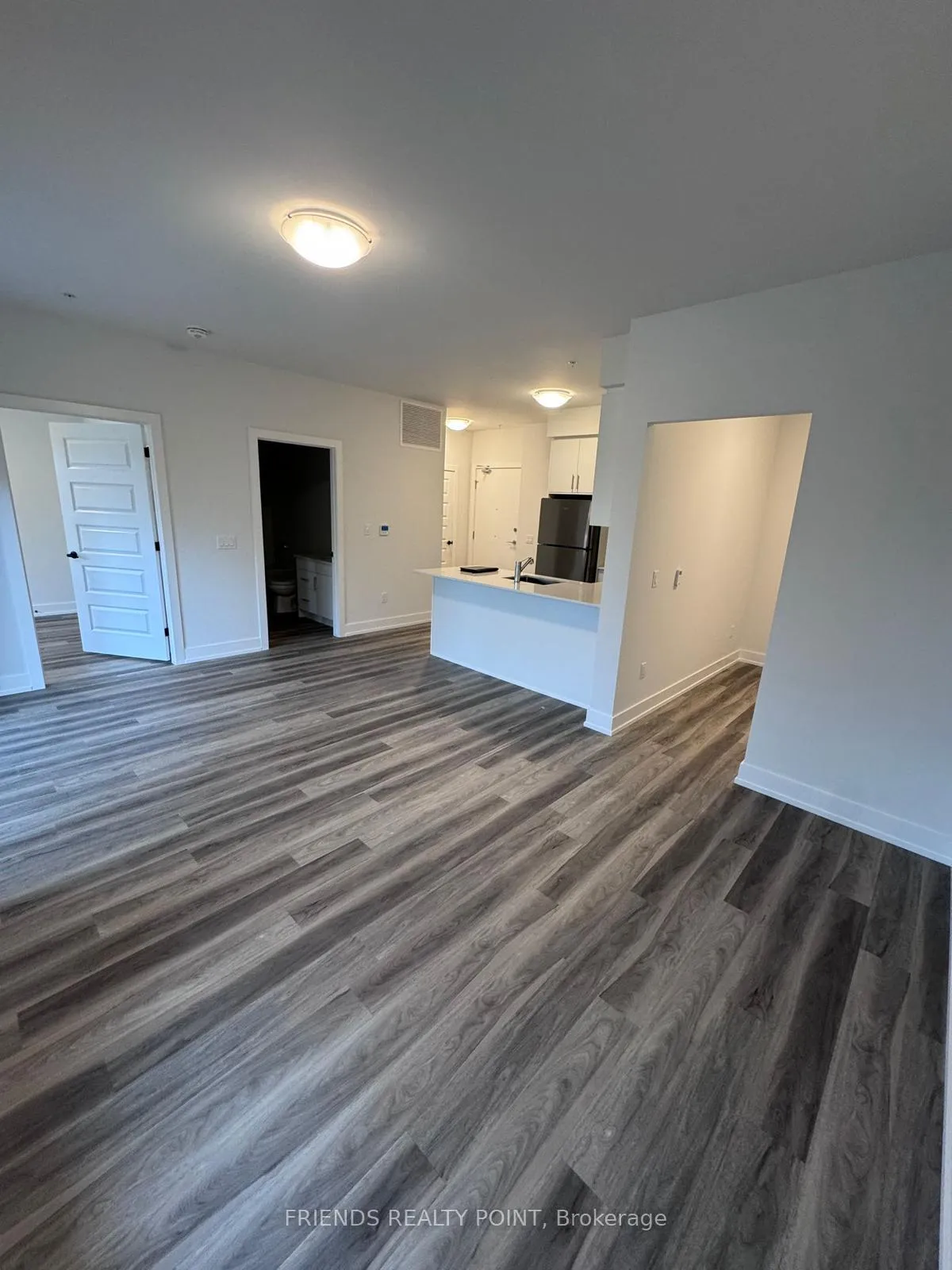 Photo 5 of Unit 505, 1100 Lackner Place S, Kitchener — HOMEH
