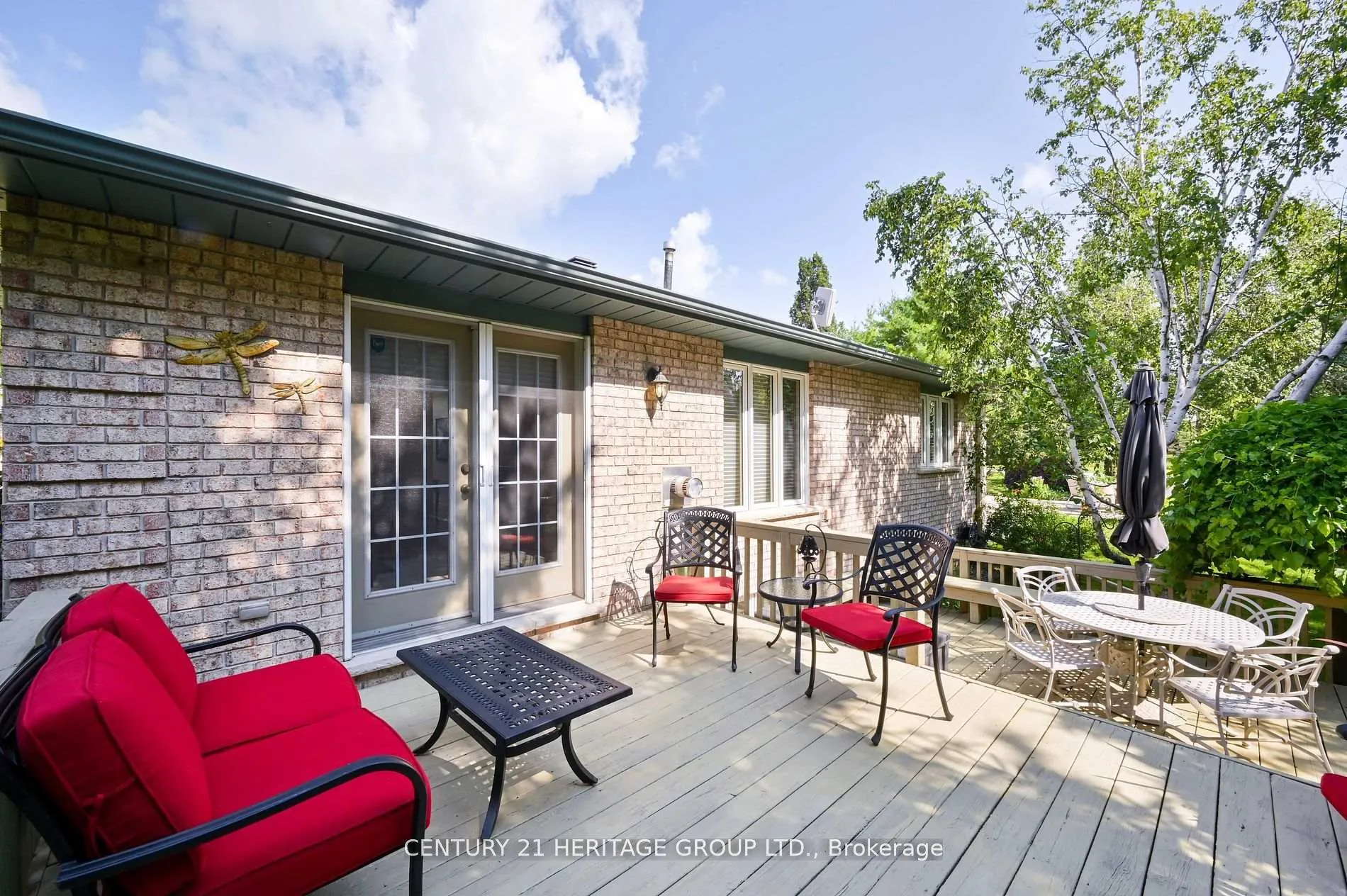 Photo 2 of Unit 2, 23 Reddington Drive, Caledon, Palgrave — HOMEH