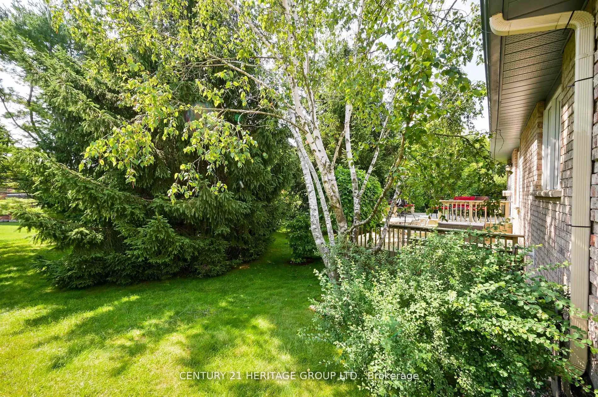Photo 7 of Unit 2, 23 Reddington Drive, Caledon, Palgrave — HOMEH