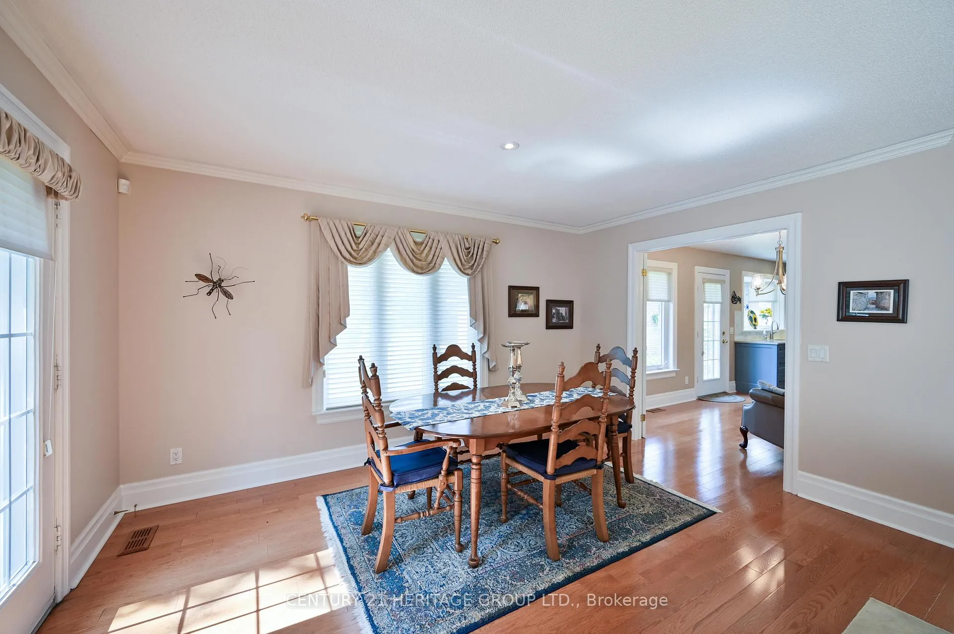 Photo 11 of Unit 2, 23 Reddington Drive, Caledon, Palgrave — HOMEH