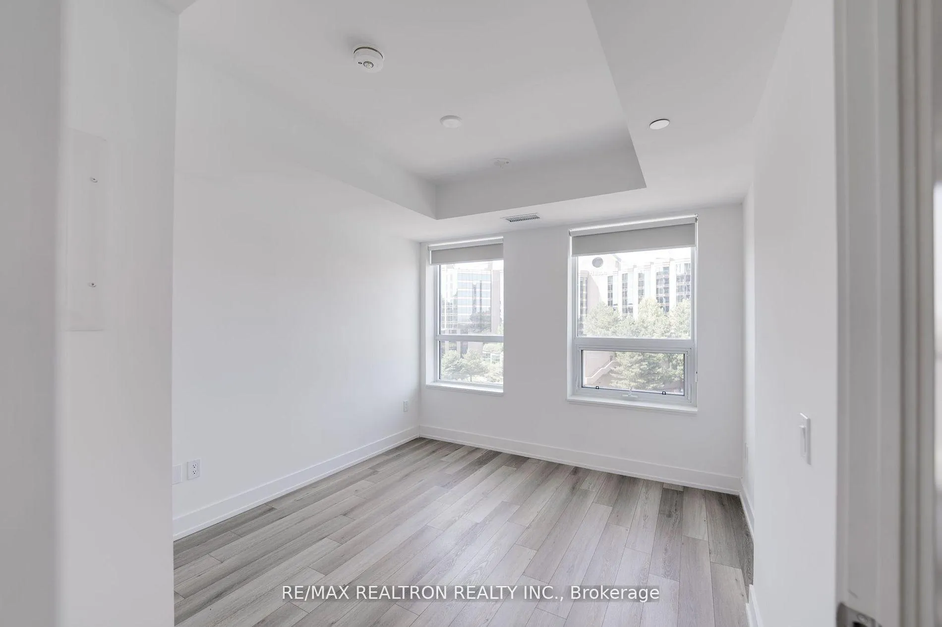 Photo 10 of Unit 815, 9 Clegg Road, Markham, Unionville — HOMEH