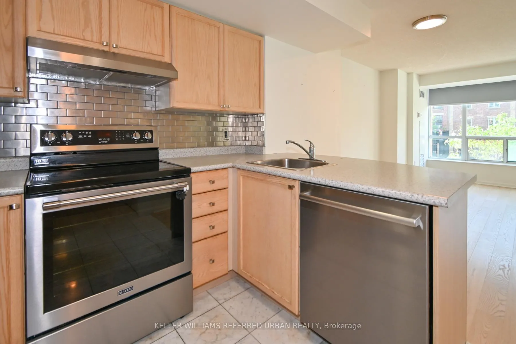 Photo 9 of Unit 202, 109 Front Street E, Toronto, Waterfront Communities — HOMEH