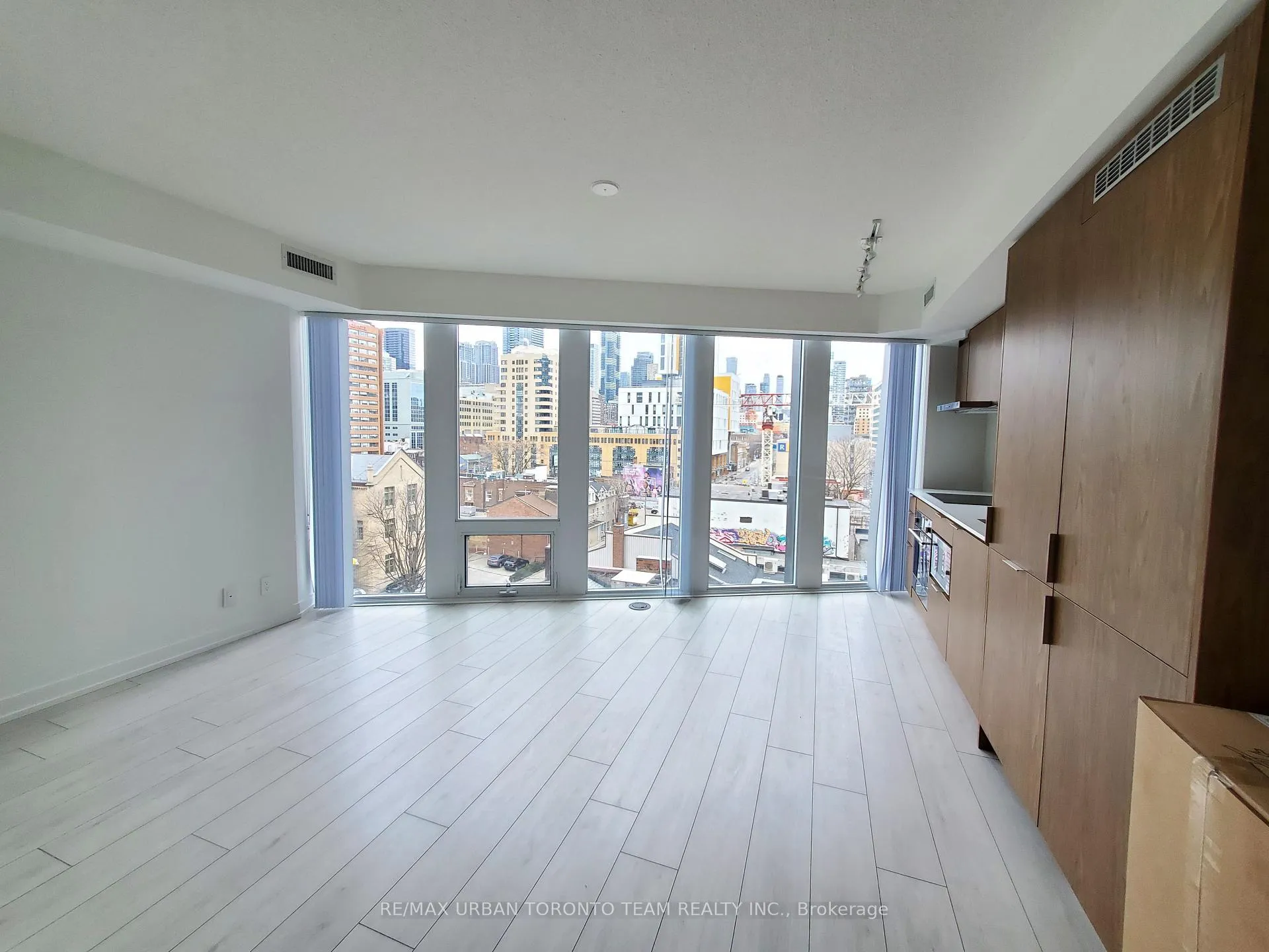 Photo 2 of Unit 711, 60 Shuter Street, Toronto, Church-Yonge Corridor — HOMEH