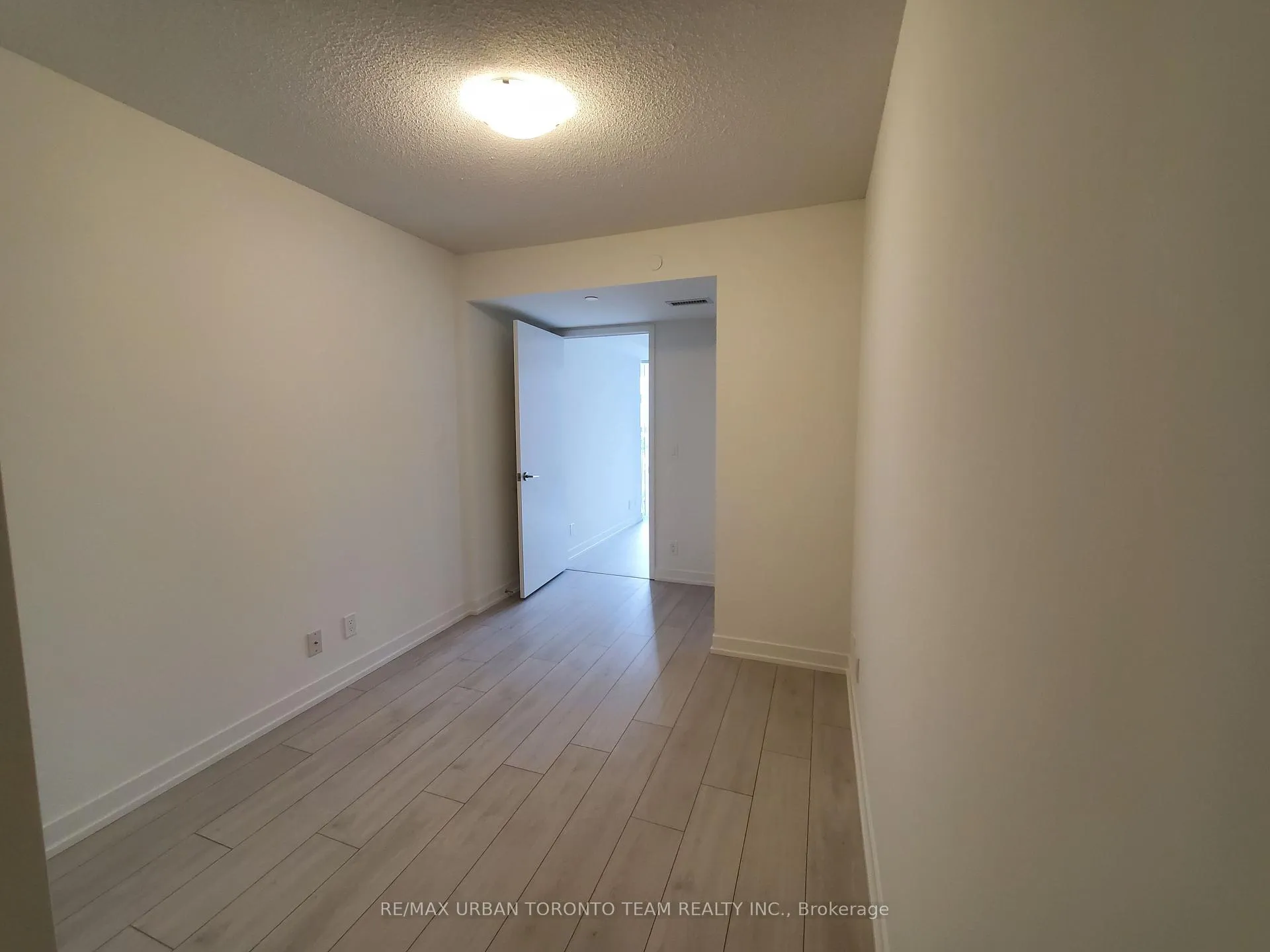 Photo 7 of Unit 711, 60 Shuter Street, Toronto, Church-Yonge Corridor — HOMEH