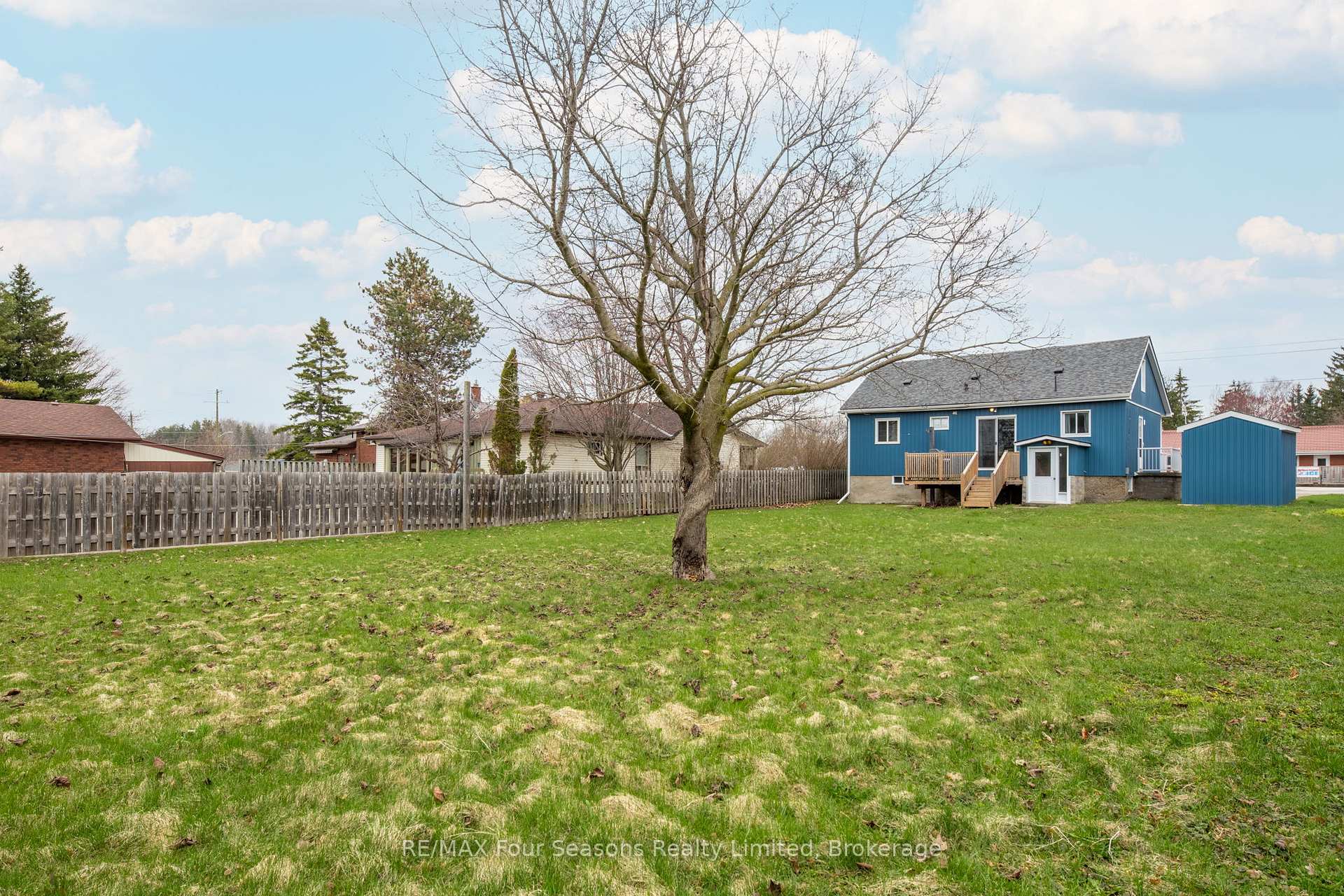 Photo 17 of 7146 Highway 26, Clearview, Stayner — HOMEH
