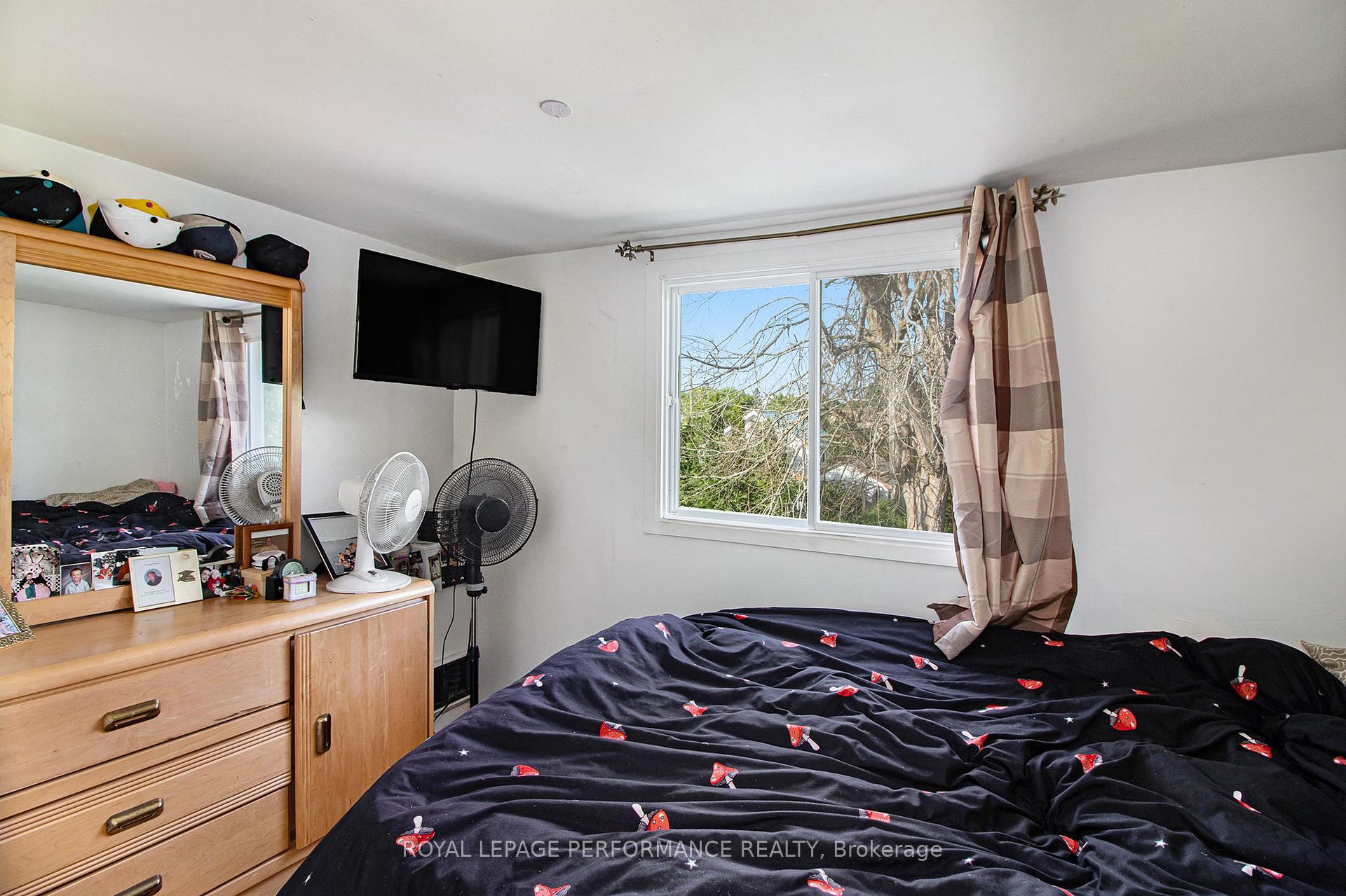 Photo 14 of 116 Danis Avenue, Cornwall — HOMEH