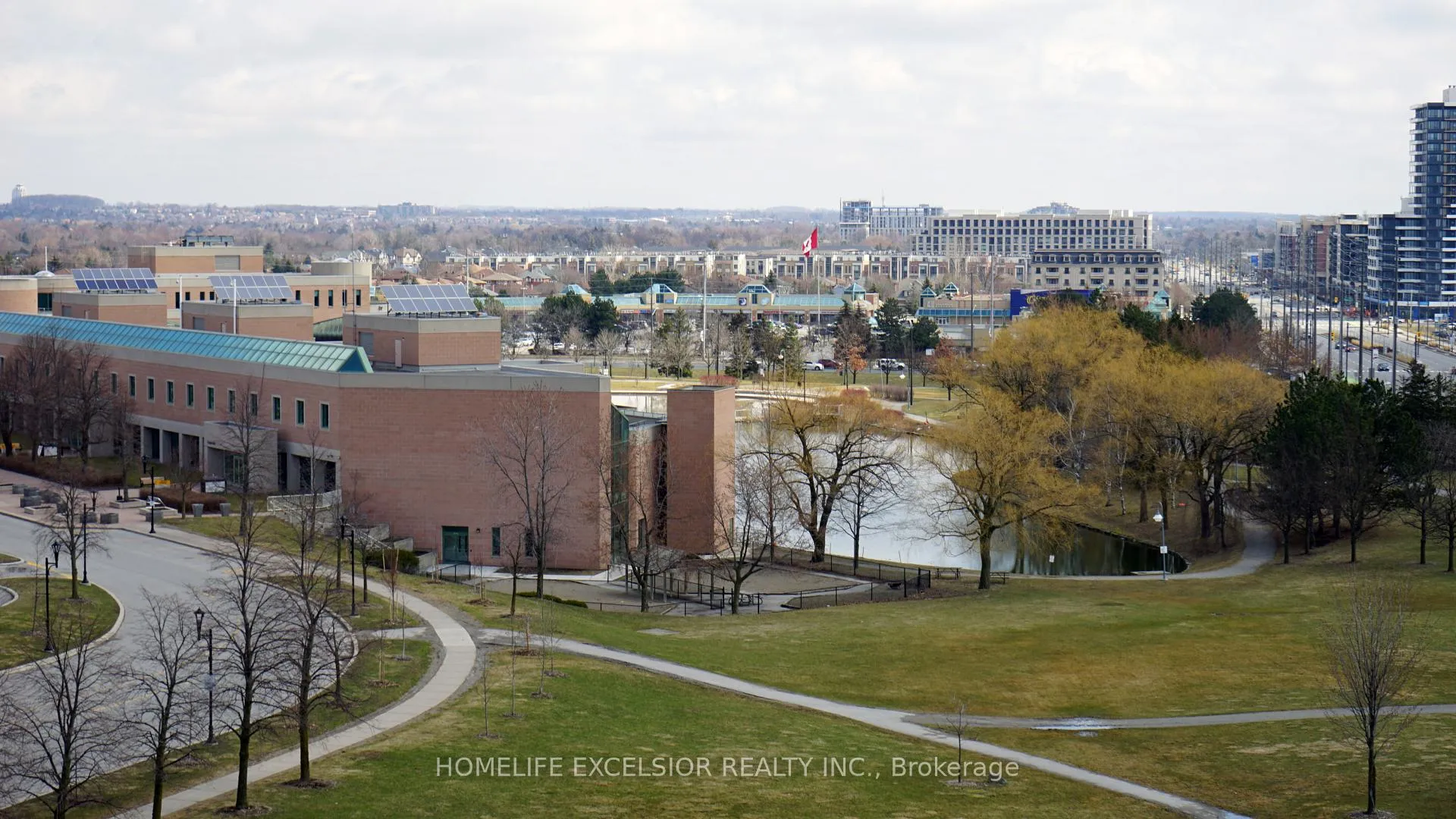 Photo 4 of Unit 923, 33 Cox Boulevard, Markham, Unionville — HOMEH