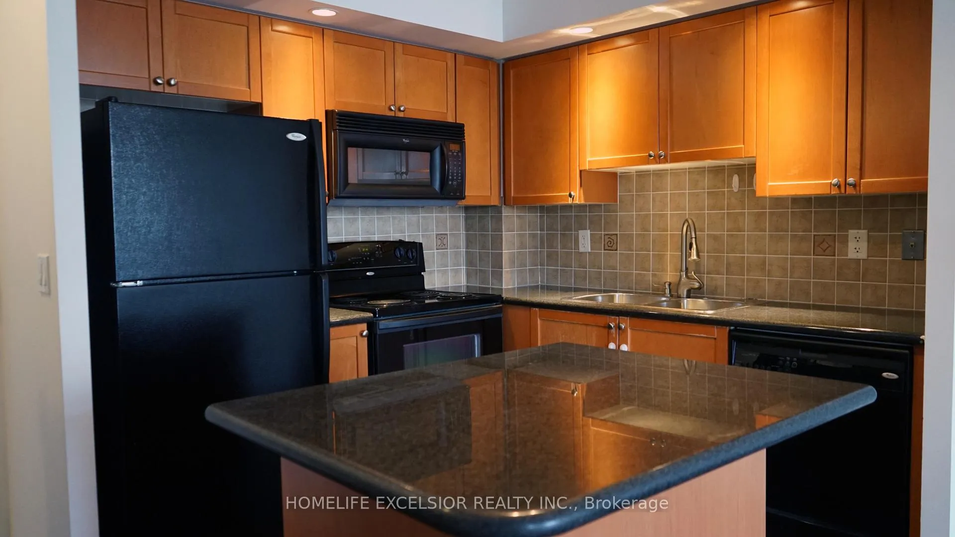 Photo 9 of Unit 923, 33 Cox Boulevard, Markham, Unionville — HOMEH