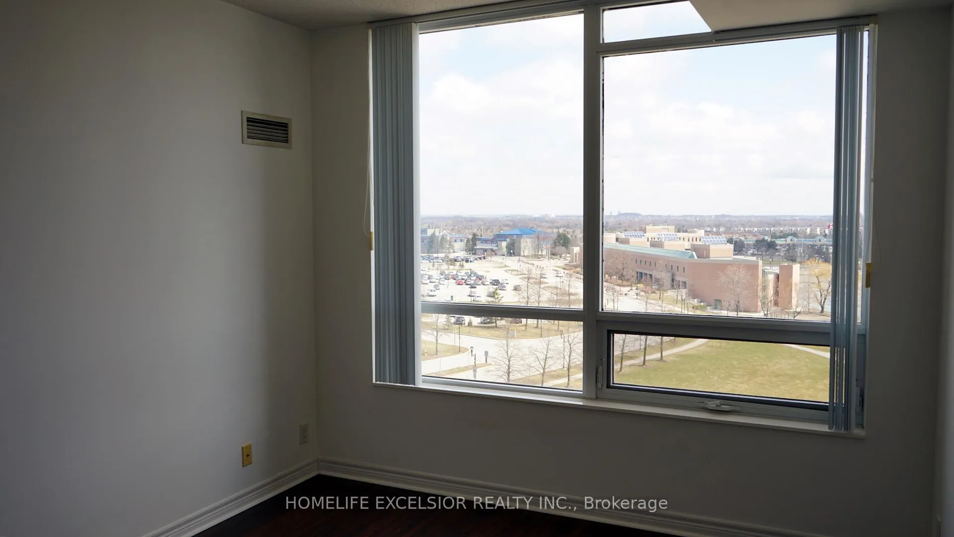 Photo 11 of Unit 923, 33 Cox Boulevard, Markham, Unionville — HOMEH