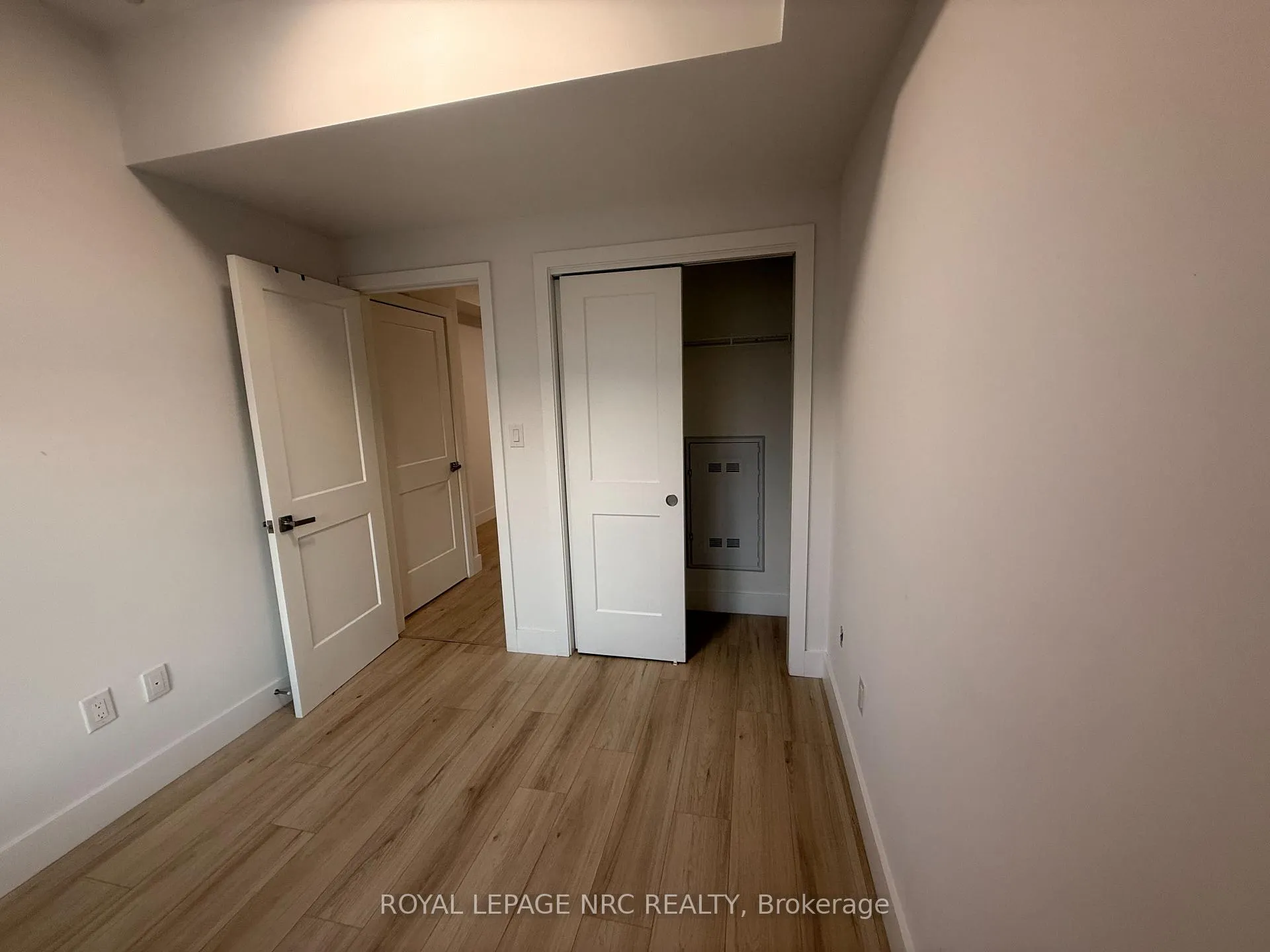Photo 7 of Unit 207, 7277 Wilson Crescent, Niagara Falls, Oldfield — HOMEH