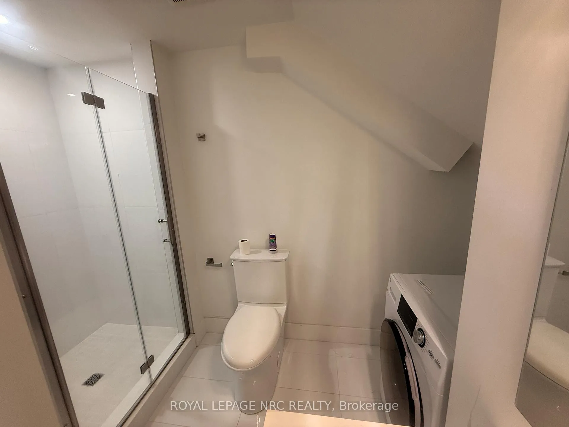 Photo 9 of Unit 207, 7277 Wilson Crescent, Niagara Falls, Oldfield — HOMEH