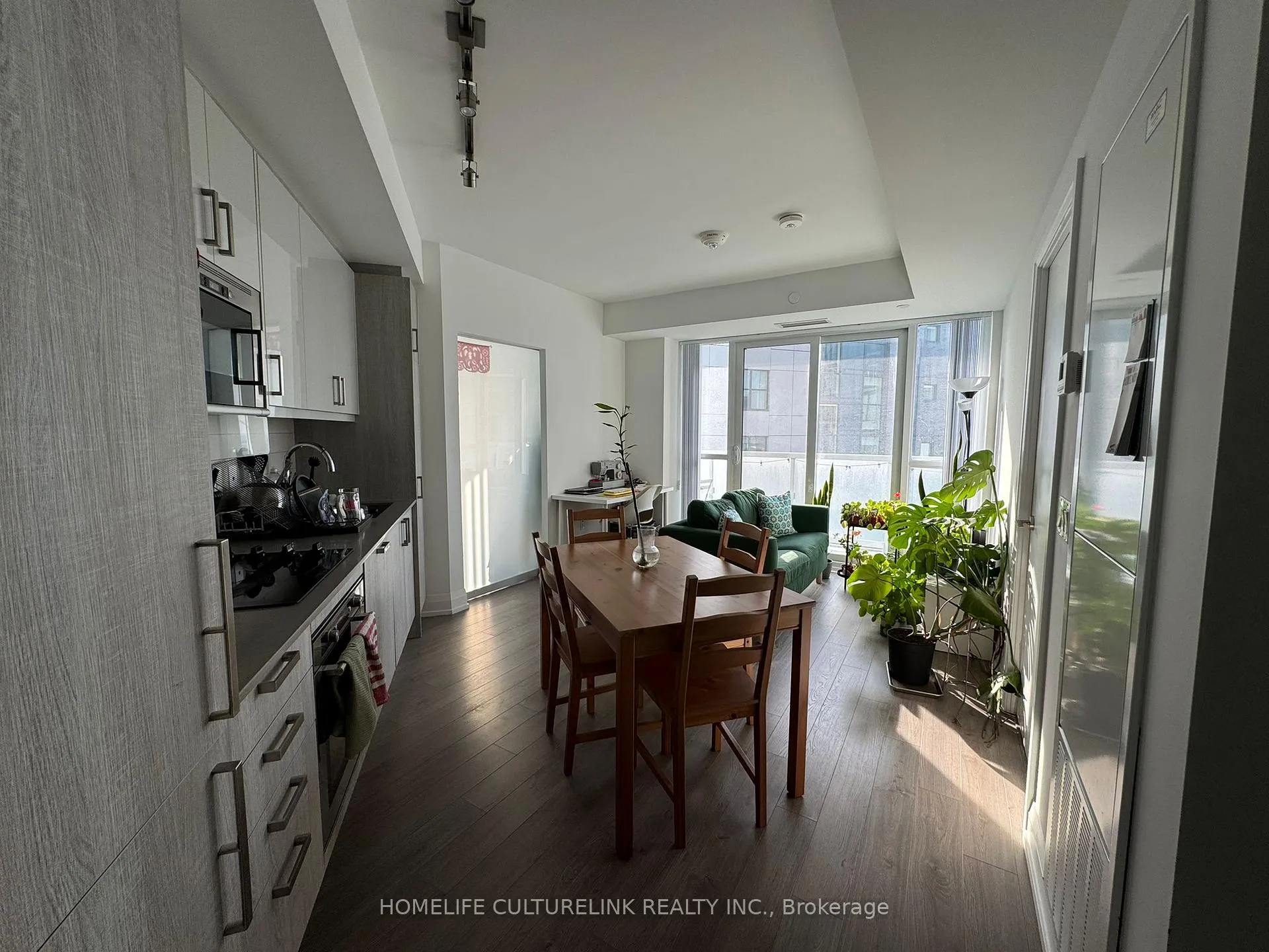 Photo 7 of Unit 3002, 77 Mutual Street, Toronto, Church-Yonge Corridor — HOMEH