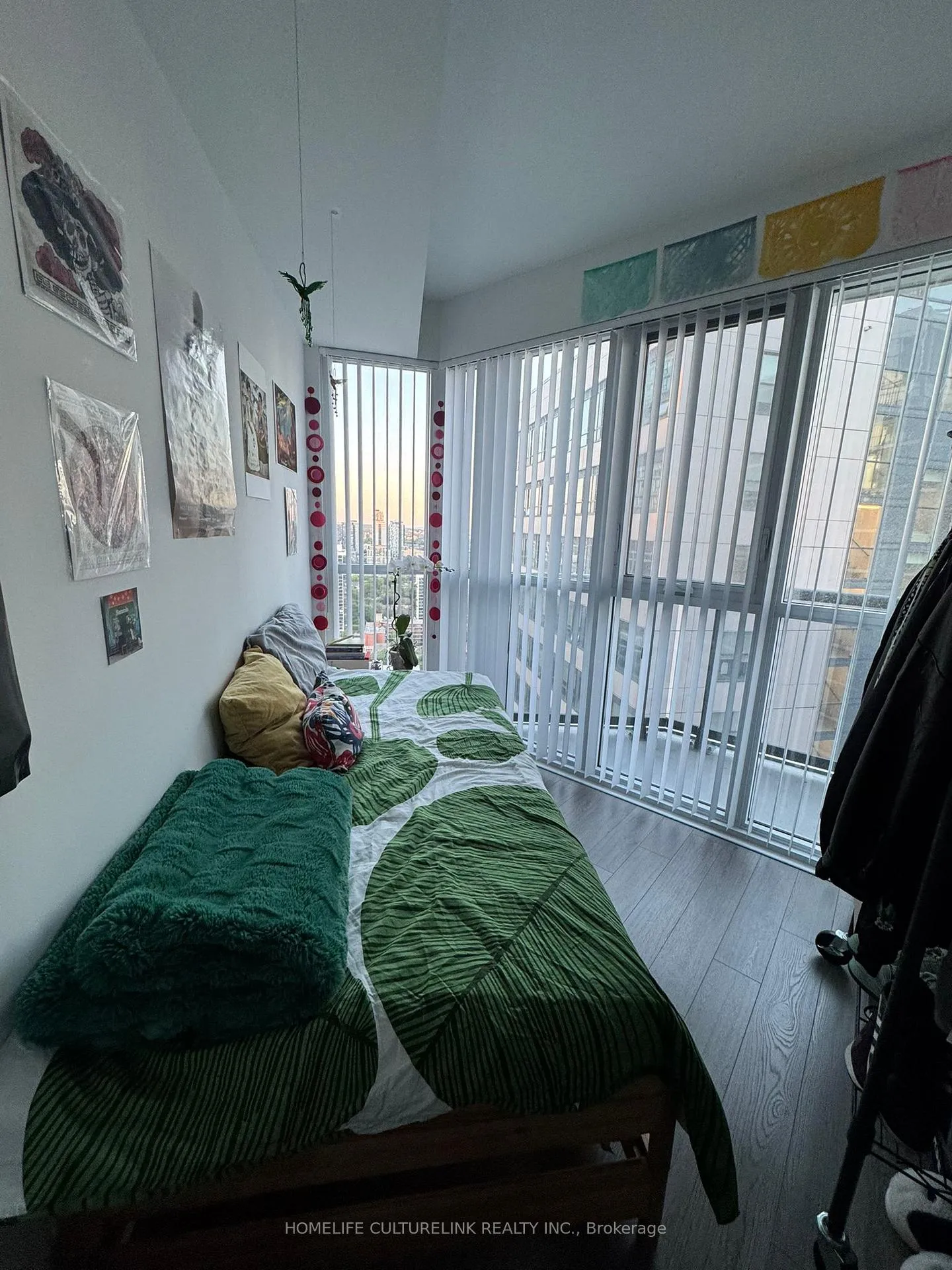 Photo 16 of Unit 3002, 77 Mutual Street, Toronto, Church-Yonge Corridor — HOMEH
