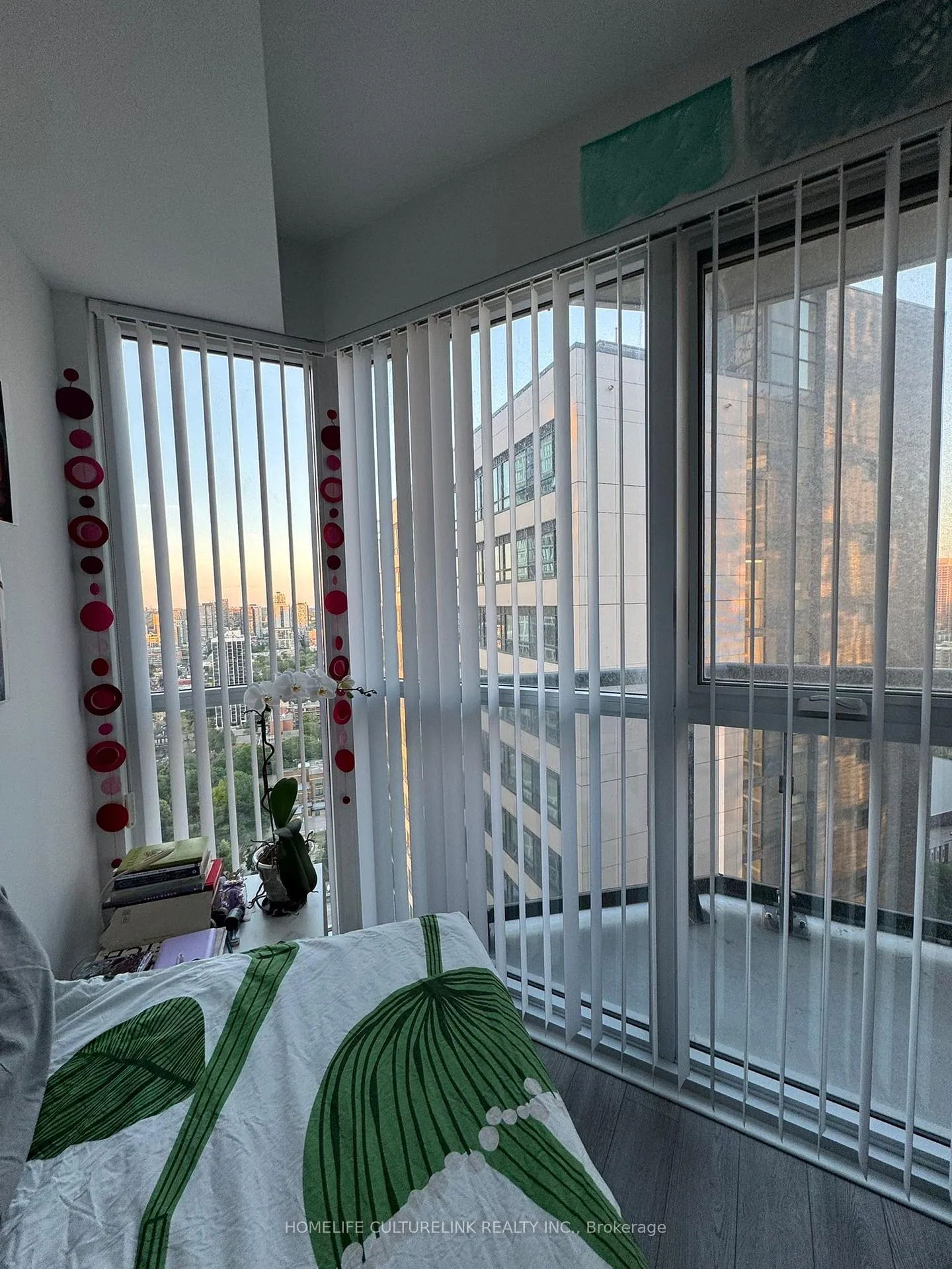 Photo 18 of Unit 3002, 77 Mutual Street, Toronto, Church-Yonge Corridor — HOMEH