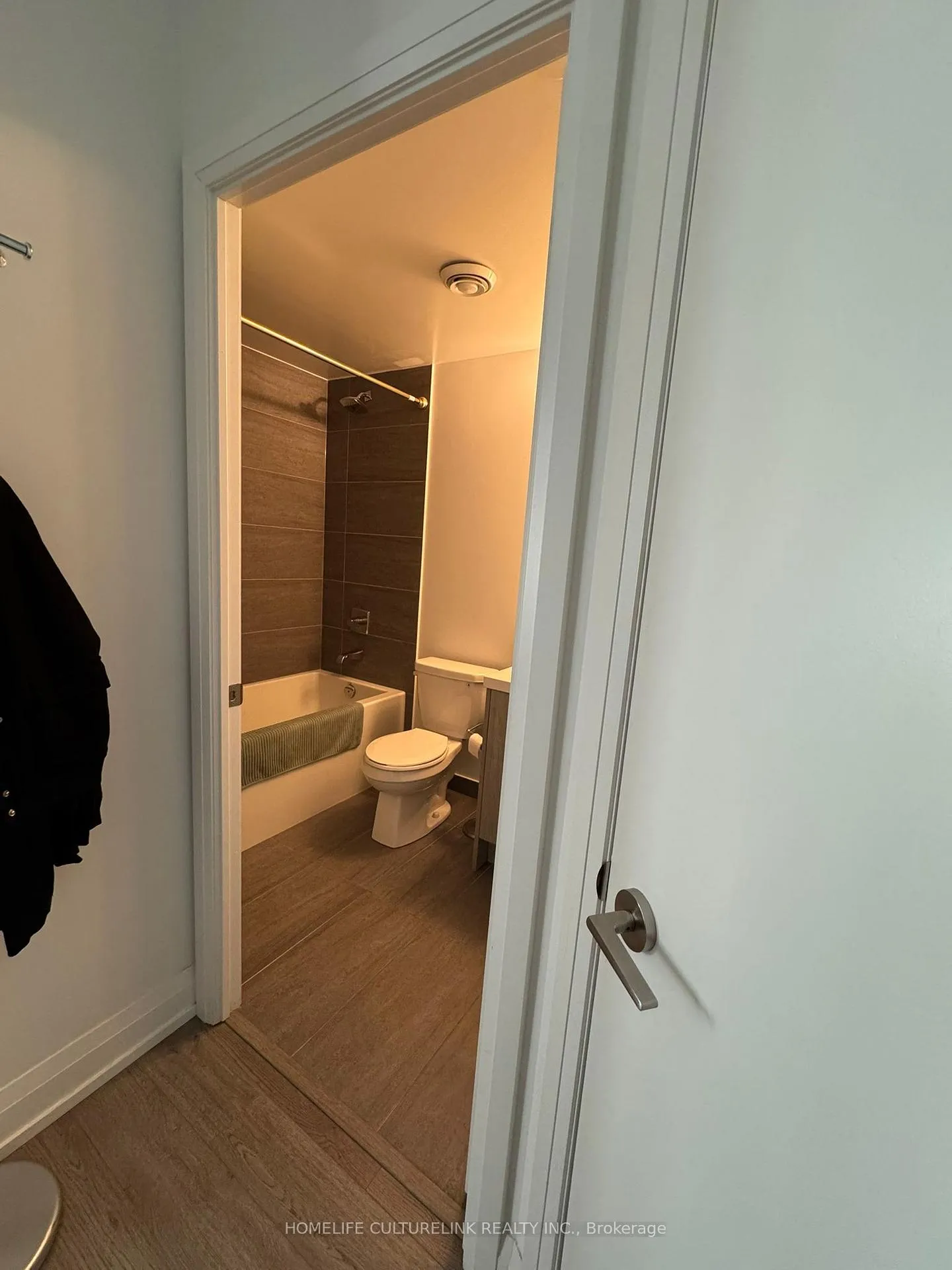 Photo 28 of Unit 3002, 77 Mutual Street, Toronto, Church-Yonge Corridor — HOMEH