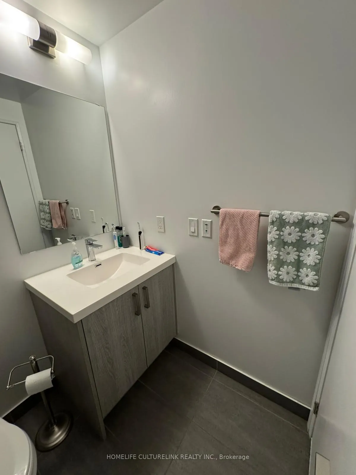 Photo 30 of Unit 3002, 77 Mutual Street, Toronto, Church-Yonge Corridor — HOMEH