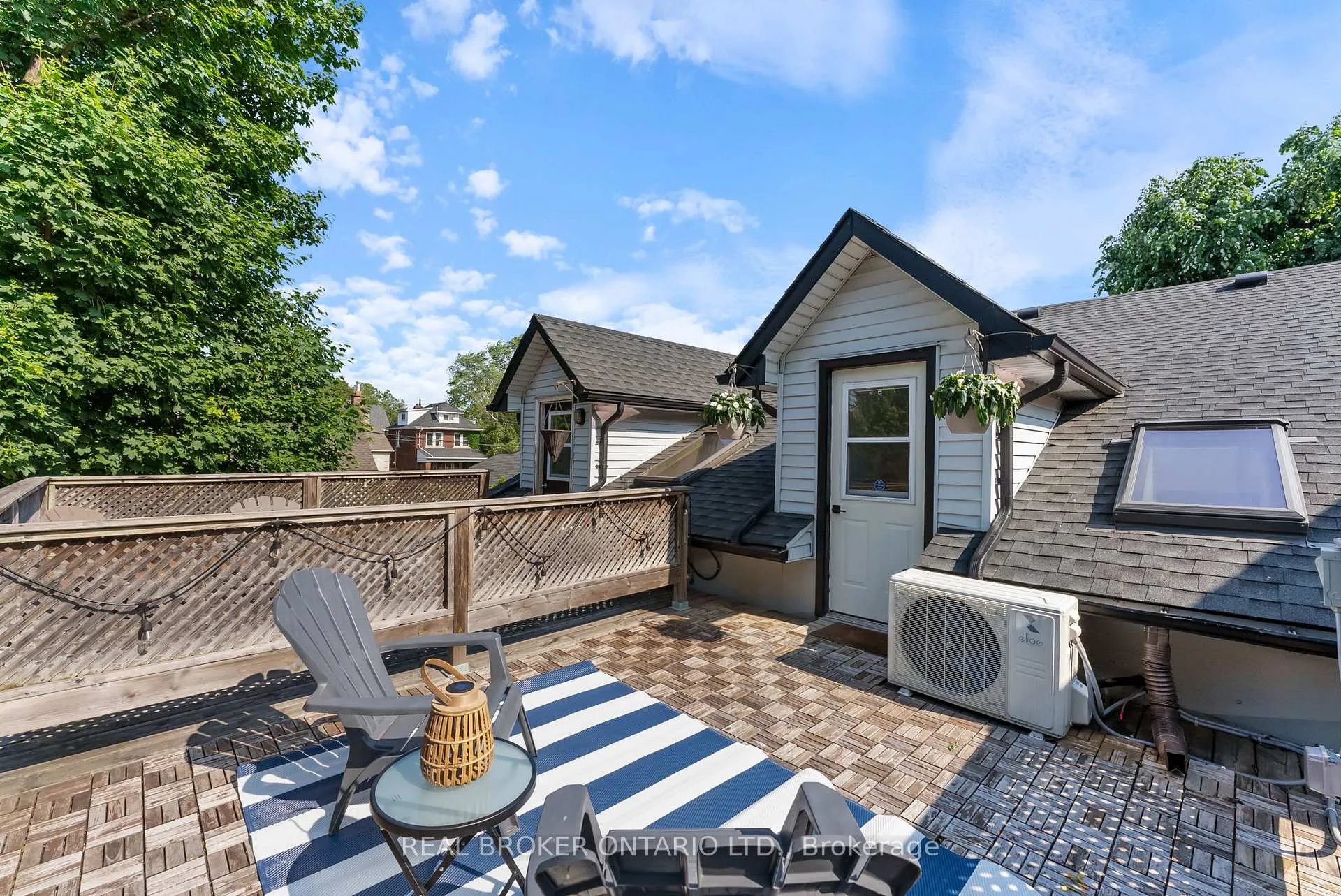 Photo 28 of Unit 2, 23 Macaulay Street W, Hamilton, North End — HOMEH