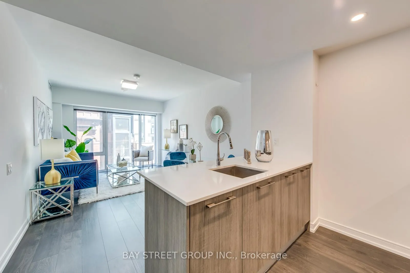 Photo 10 of Unit 513, 3 Gloucester Street, Toronto, Church-Yonge Corridor — HOMEH