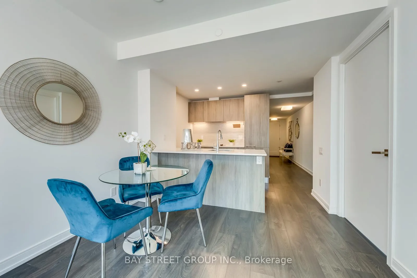 Photo 12 of Unit 513, 3 Gloucester Street, Toronto, Church-Yonge Corridor — HOMEH