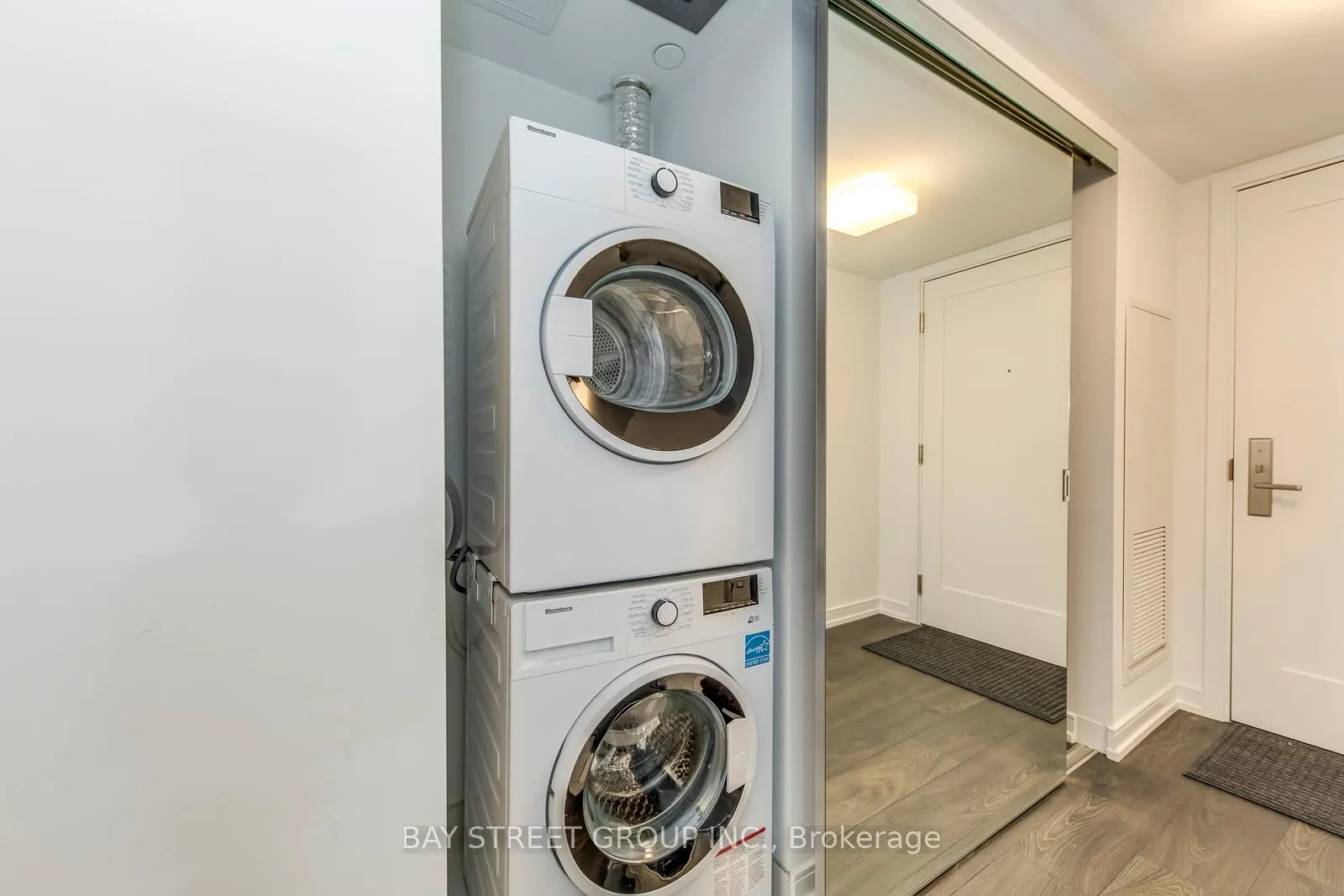 Photo 23 of Unit 513, 3 Gloucester Street, Toronto, Church-Yonge Corridor — HOMEH