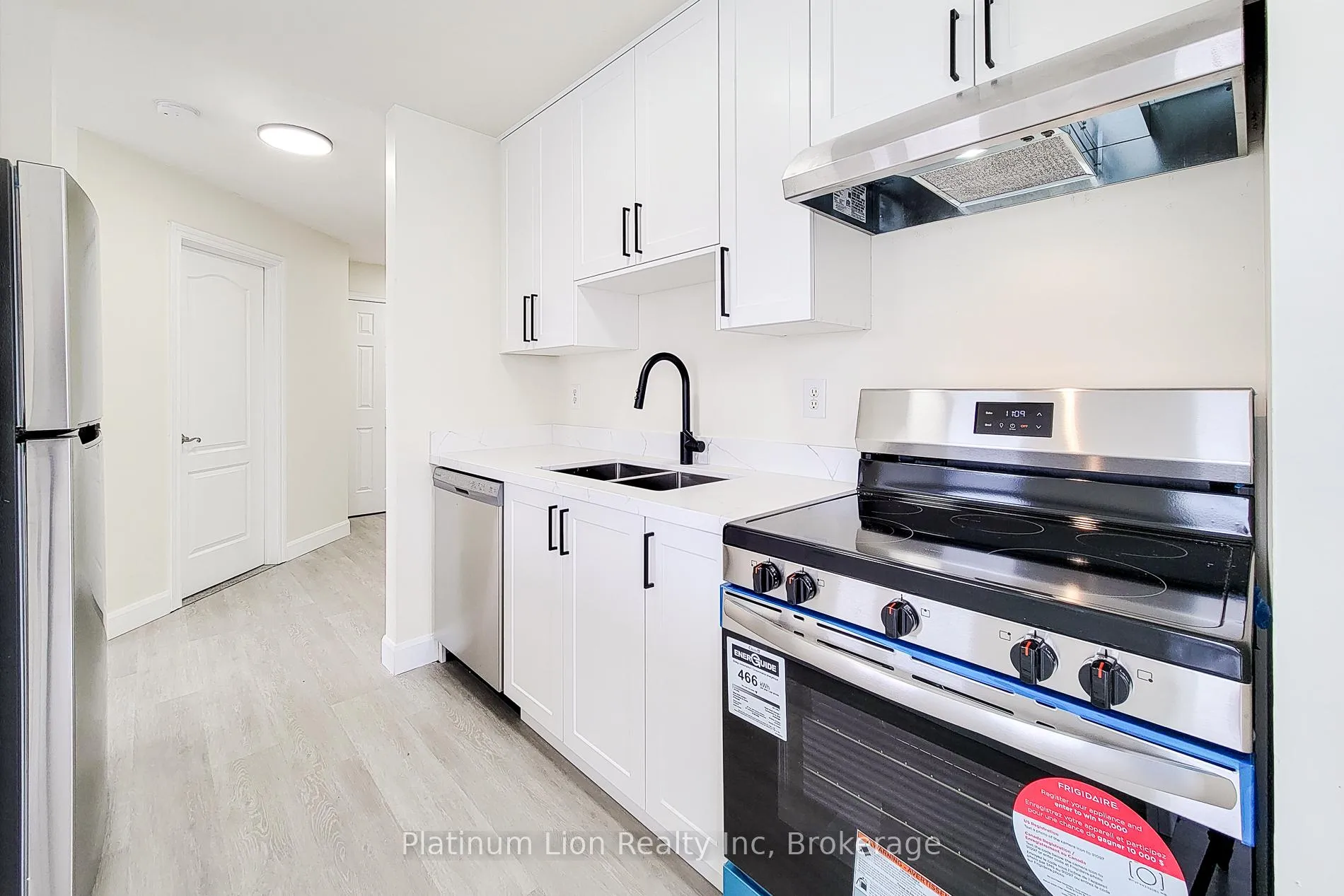 Photo 23 of Unit 402, 135 James Street S, Hamilton, Corktown — HOMEH