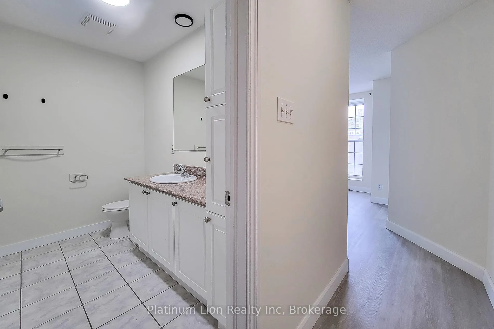 Photo 31 of Unit 402, 135 James Street S, Hamilton, Corktown — HOMEH