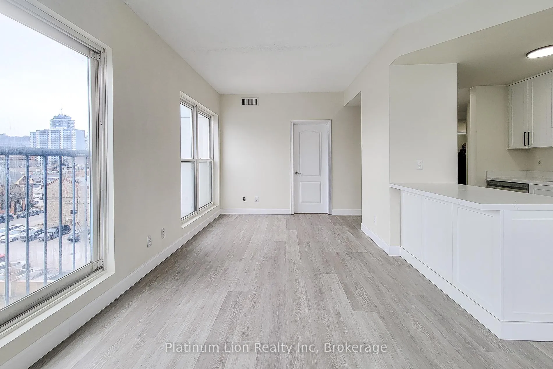 Photo 37 of Unit 402, 135 James Street S, Hamilton, Corktown — HOMEH