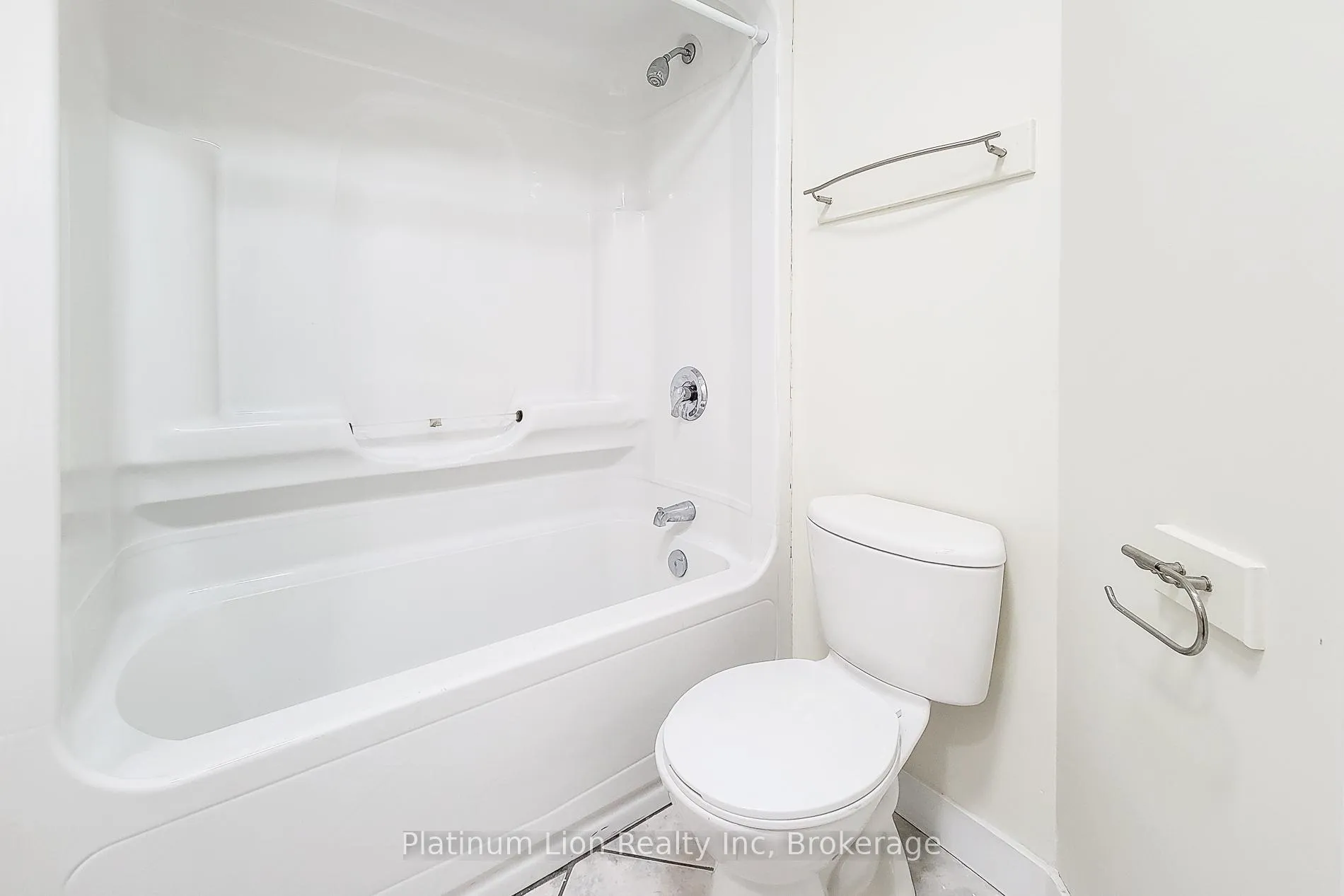 Photo 42 of Unit 402, 135 James Street S, Hamilton, Corktown — HOMEH