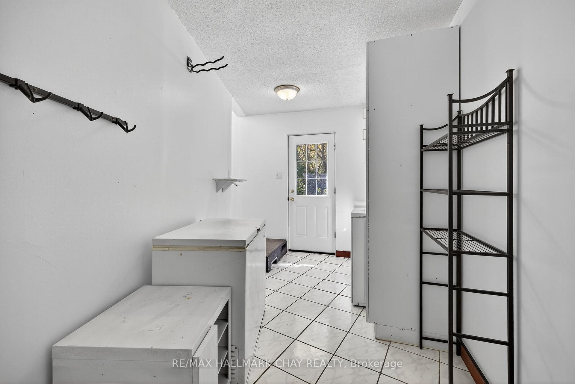 Photo 3 of 25992 McCowan Road, Georgina, Belhaven — HOMEH