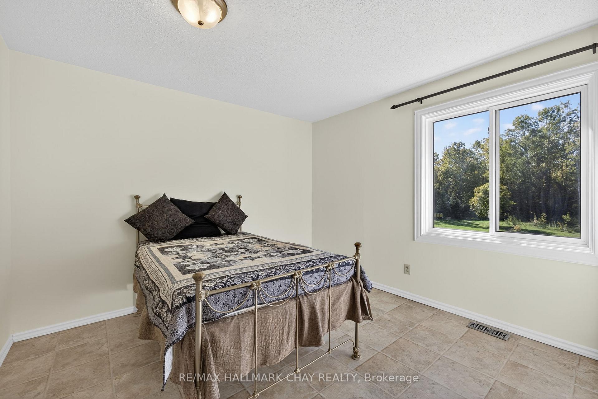 Photo 14 of 25992 McCowan Road, Georgina, Belhaven — HOMEH