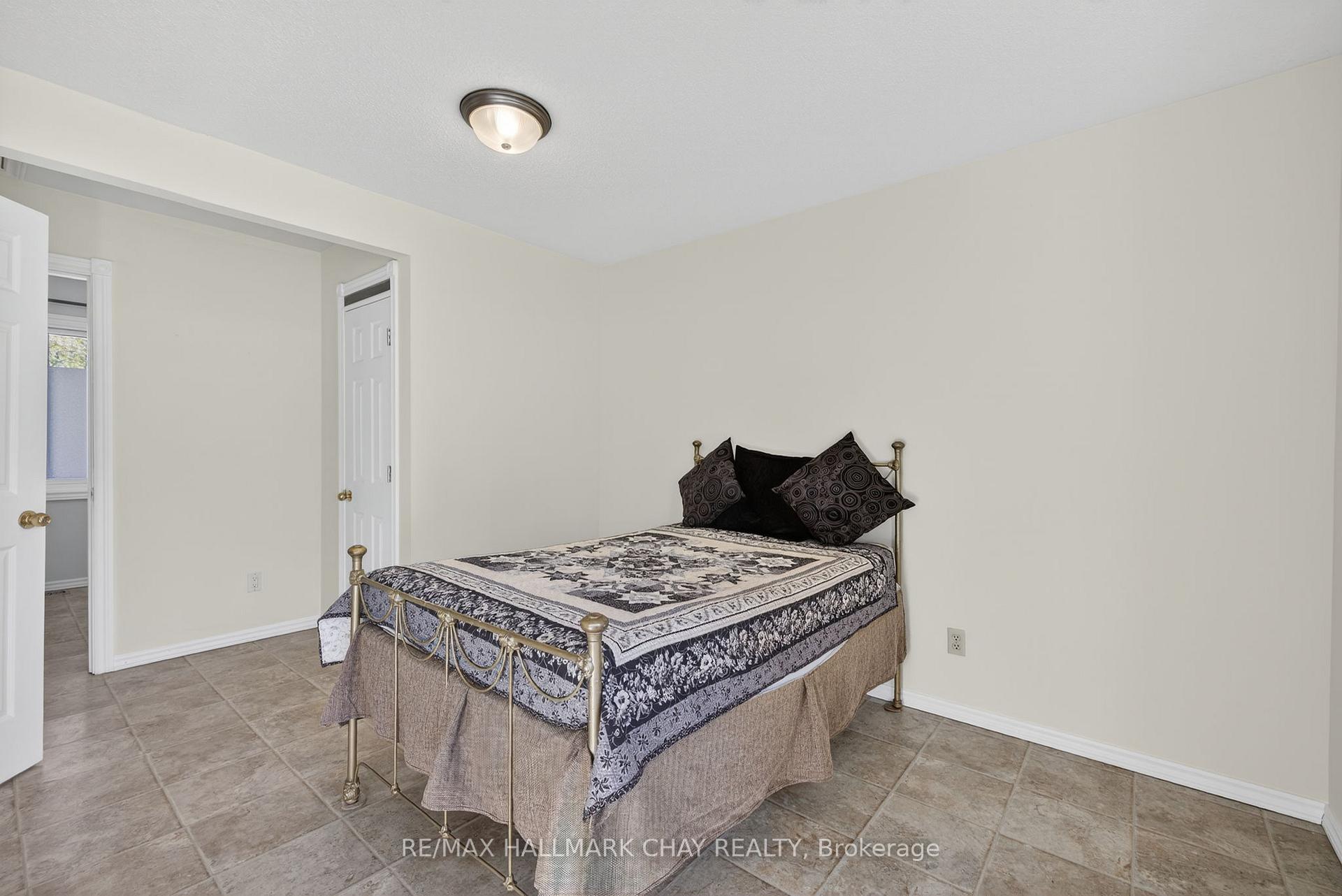 Photo 15 of 25992 McCowan Road, Georgina, Belhaven — HOMEH