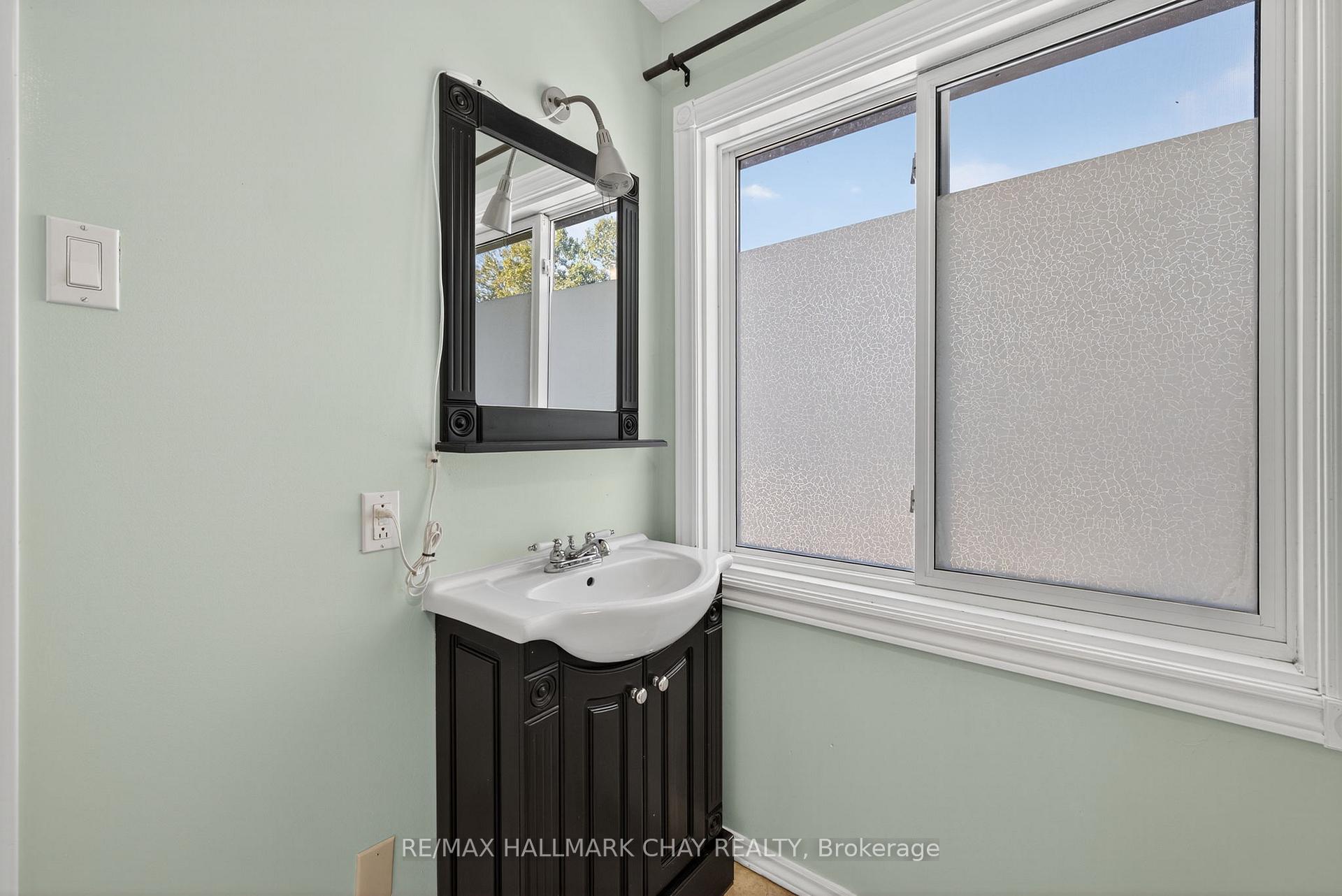 Photo 16 of 25992 McCowan Road, Georgina, Belhaven — HOMEH
