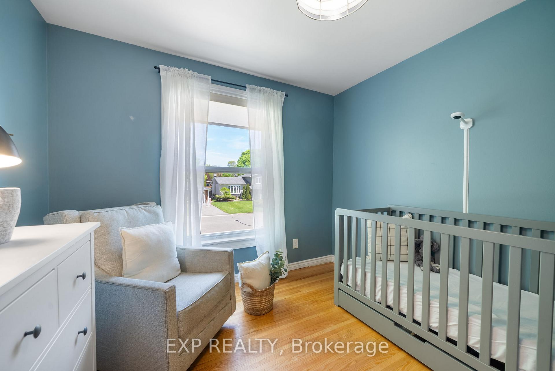 Photo 16 of 39 Bayview Crescent, Cobourg — HOMEH