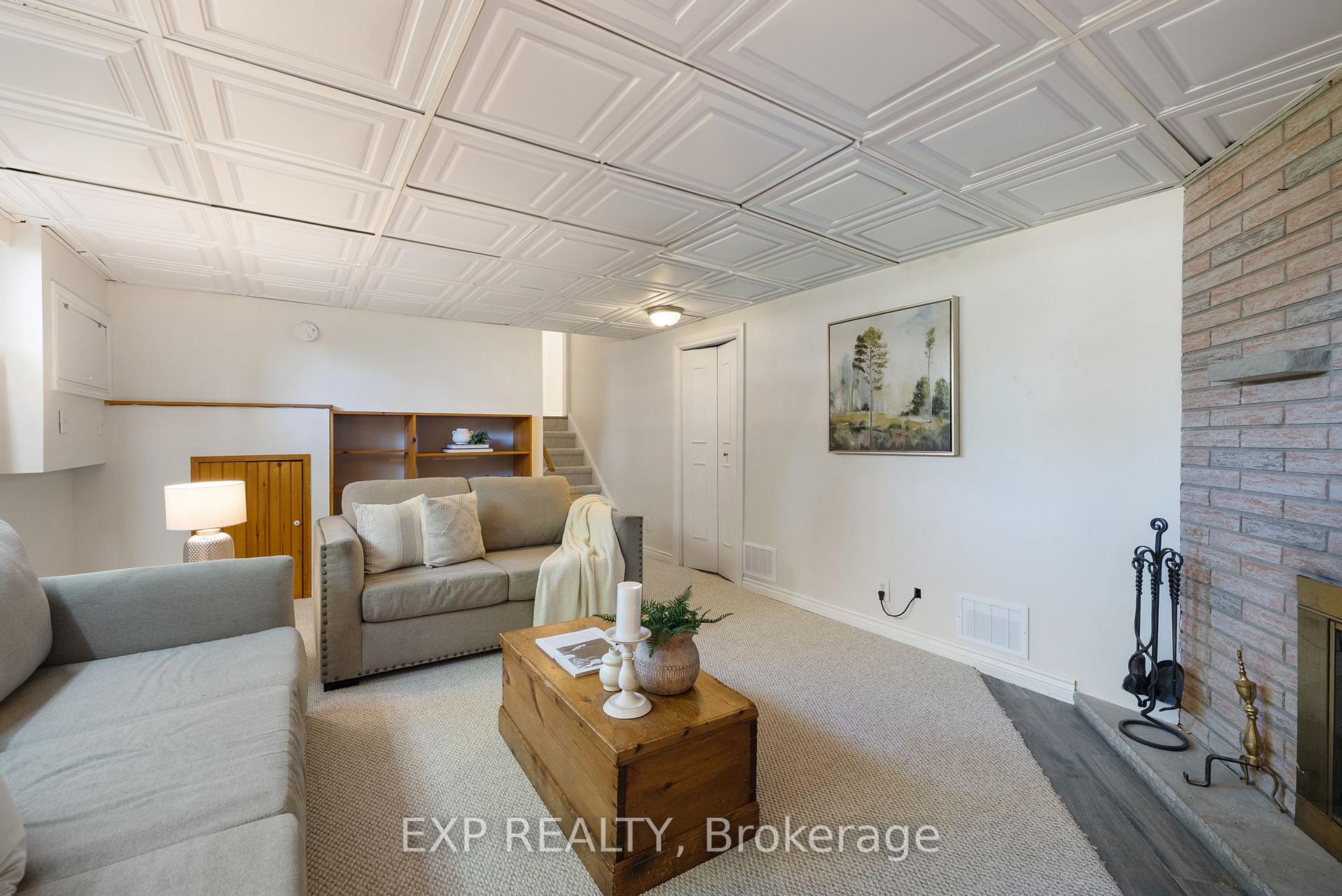 Photo 20 of 39 Bayview Crescent, Cobourg — HOMEH