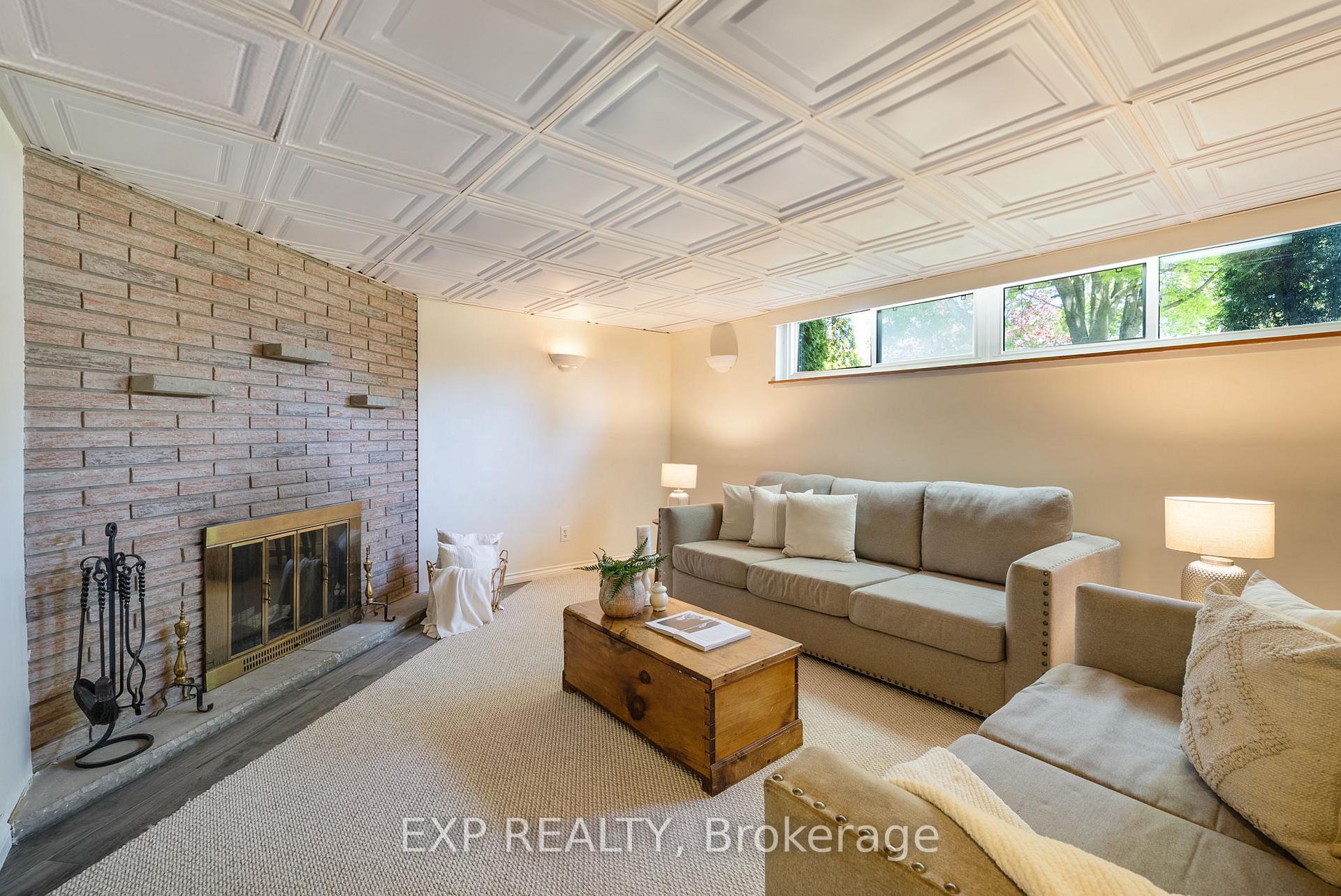 Photo 21 of 39 Bayview Crescent, Cobourg — HOMEH