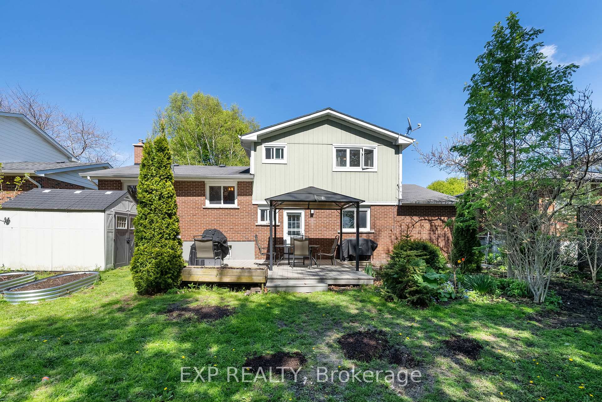 Photo 23 of 39 Bayview Crescent, Cobourg — HOMEH