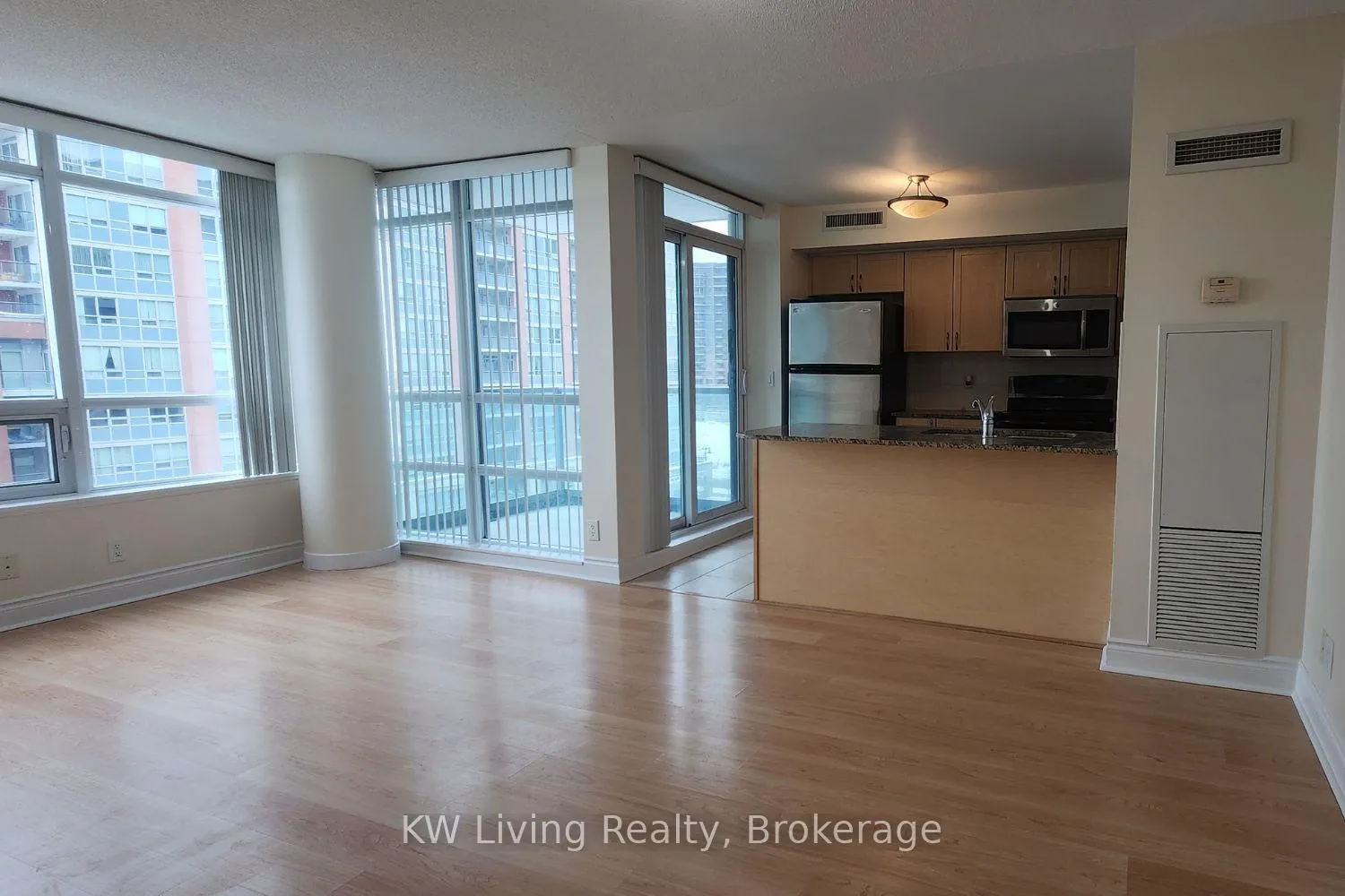 Photo 10 of Unit 708, 75 South Town Centre Boulevard, Markham, Unionville — HOMEH
