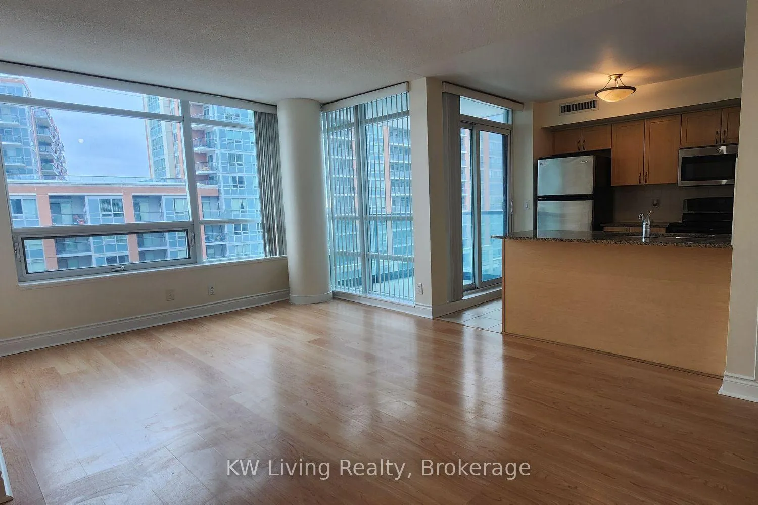 Photo 11 of Unit 708, 75 South Town Centre Boulevard, Markham, Unionville — HOMEH