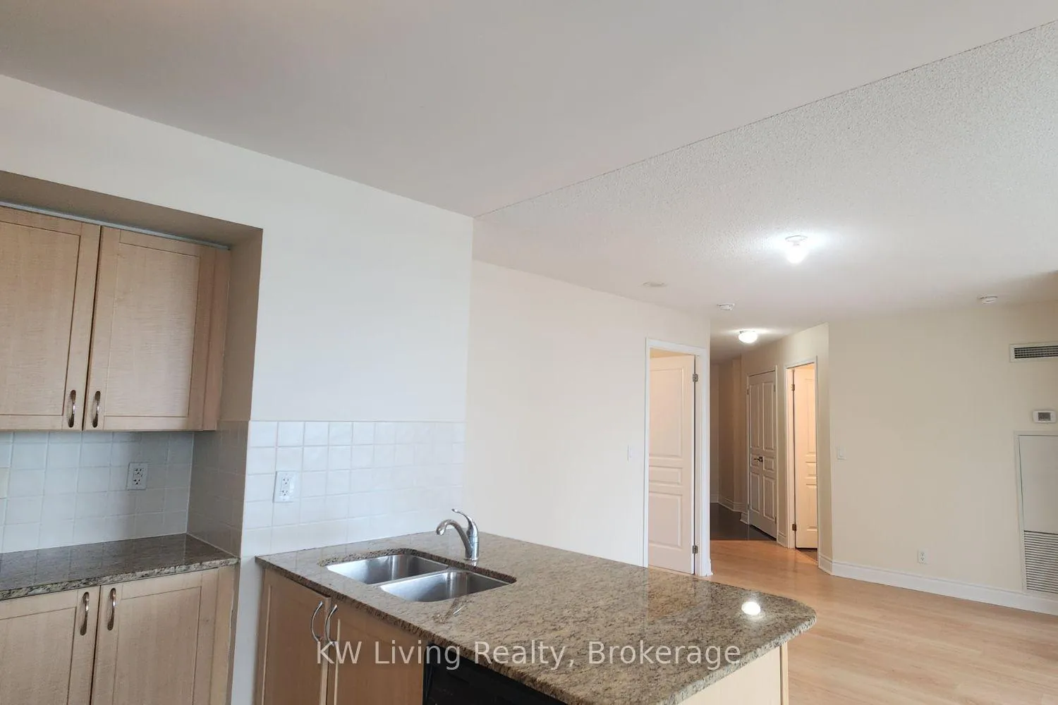 Photo 18 of Unit 708, 75 South Town Centre Boulevard, Markham, Unionville — HOMEH