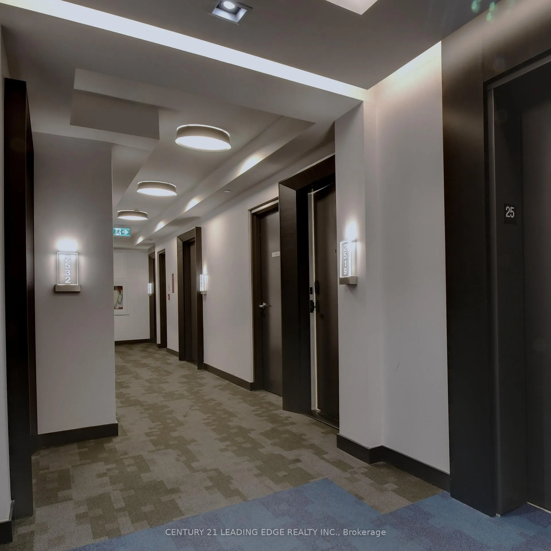 Photo 3 of Unit 2519, 135 Lower Sherbourne Street, Toronto, Waterfront Communities — HOMEH