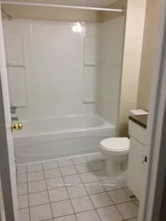 Photo 5 of 5817 Hennepin Crescent, Niagara Falls, Arad/Fallsview — HOMEH