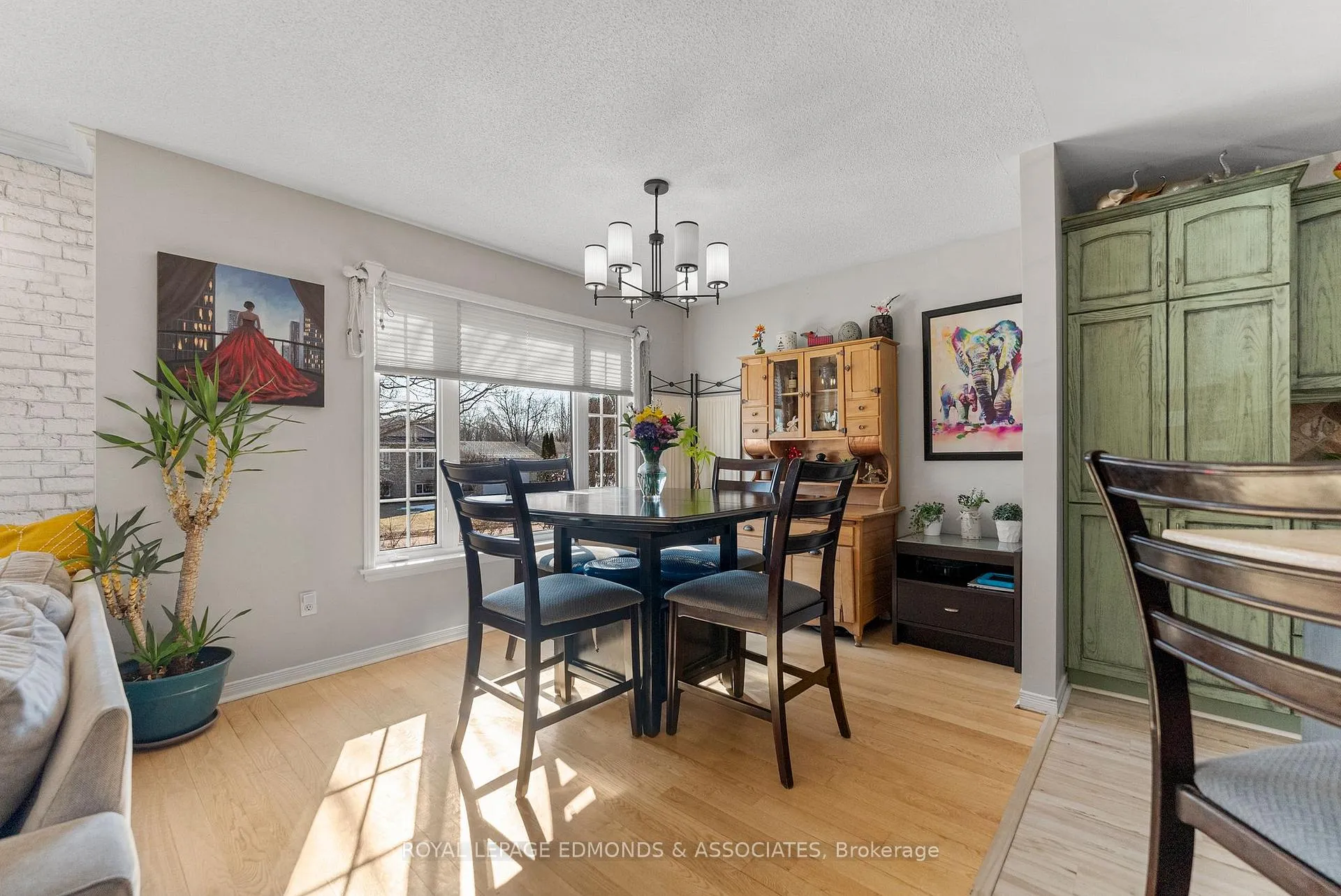 Photo 10 of 34 Bayshore Drive, Petawawa, Petawawa — HOMEH
