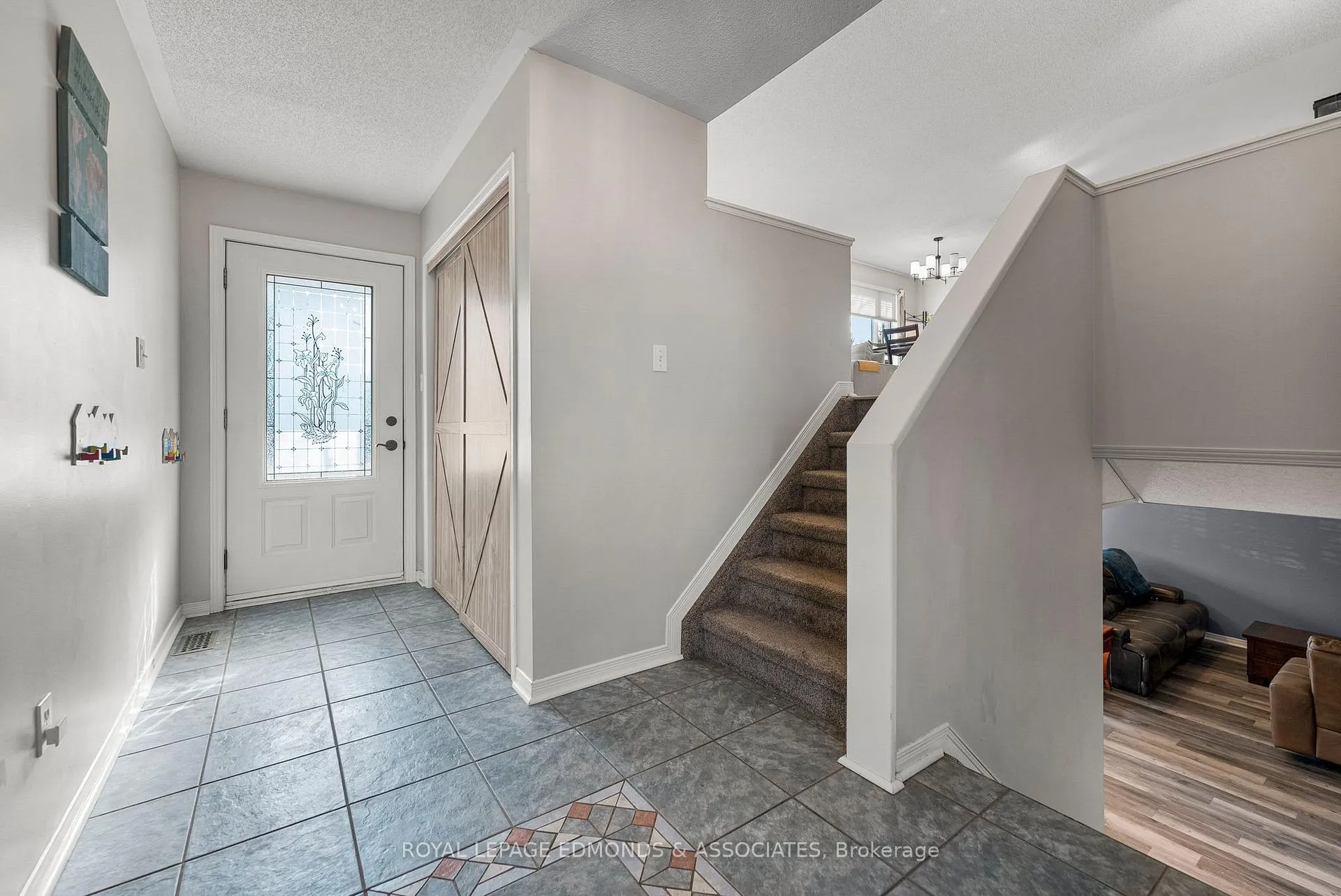 Photo 21 of 34 Bayshore Drive, Petawawa, Petawawa — HOMEH